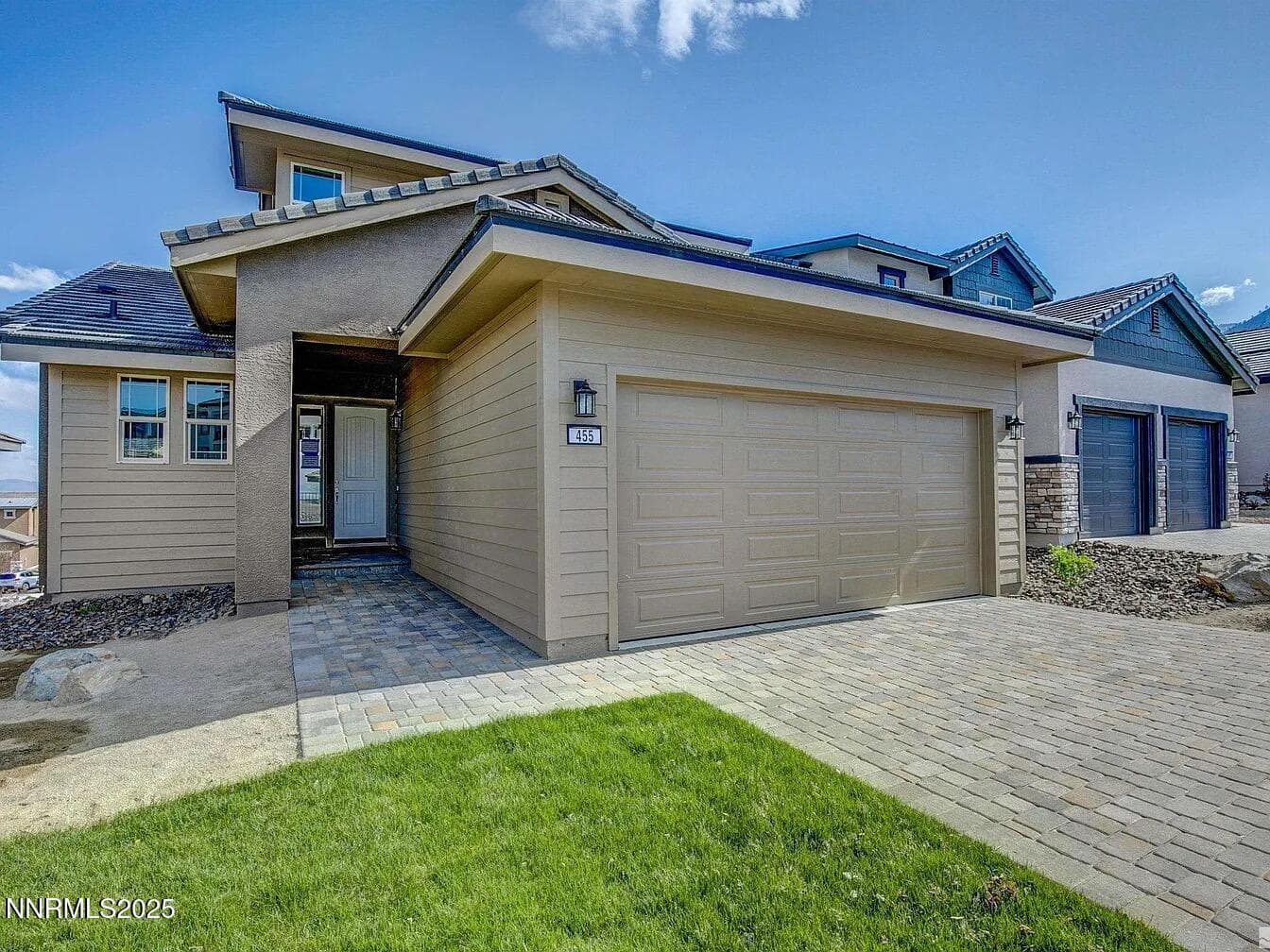 455 AXELSON WAY - Photo 4