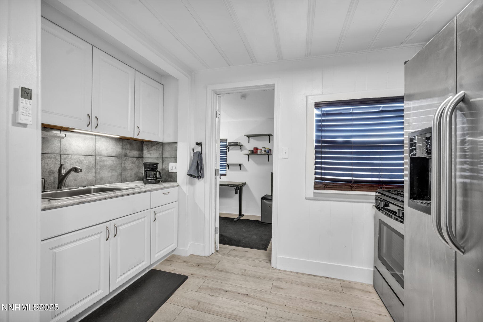 459 FIELD ST - Photo 1