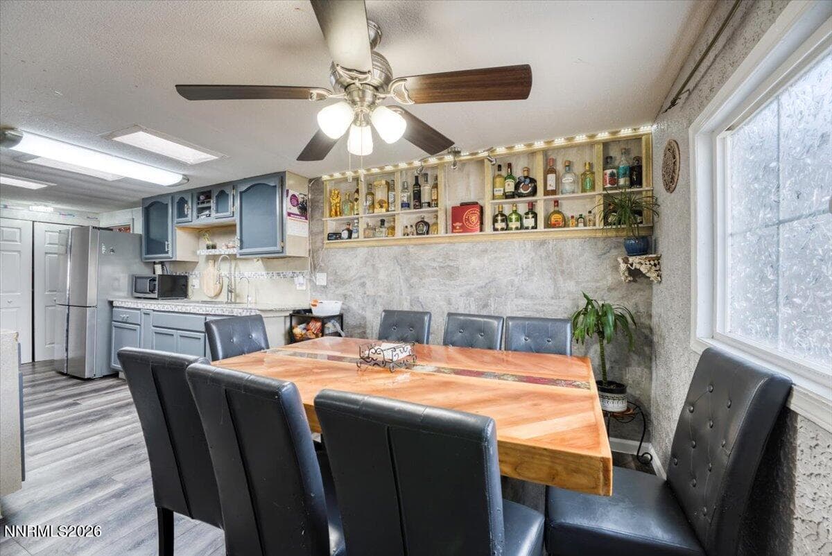 985 VILLA WAY - See more photos