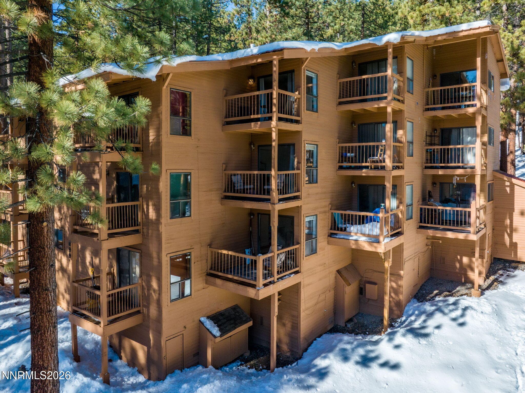 699 HOGAN CT - Photo 3