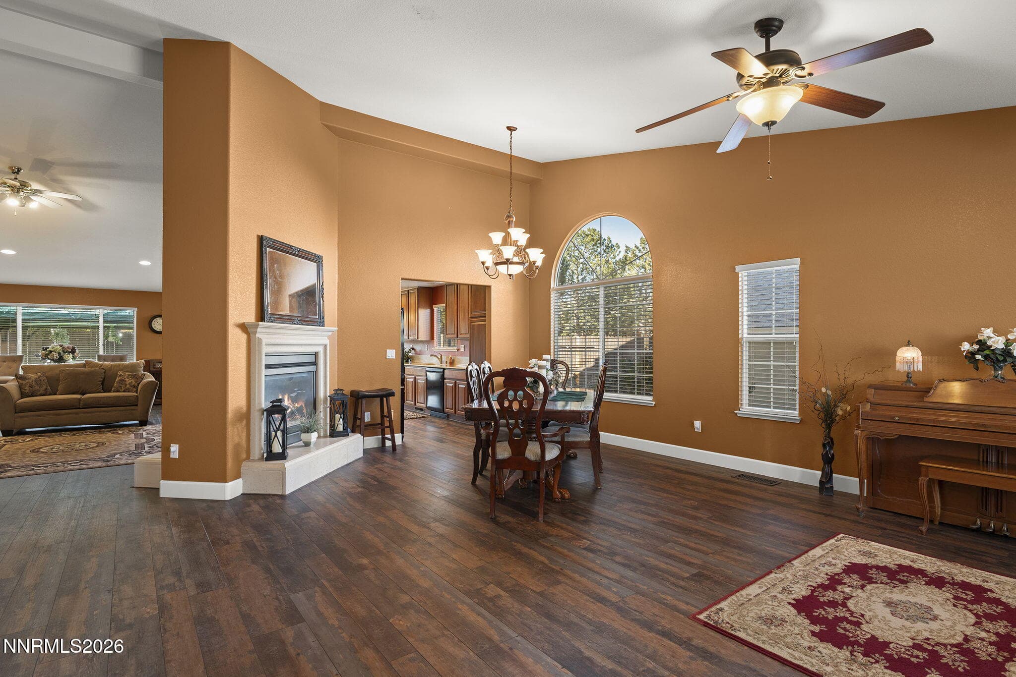 1675 Talking Sparrow Dr — photo 2