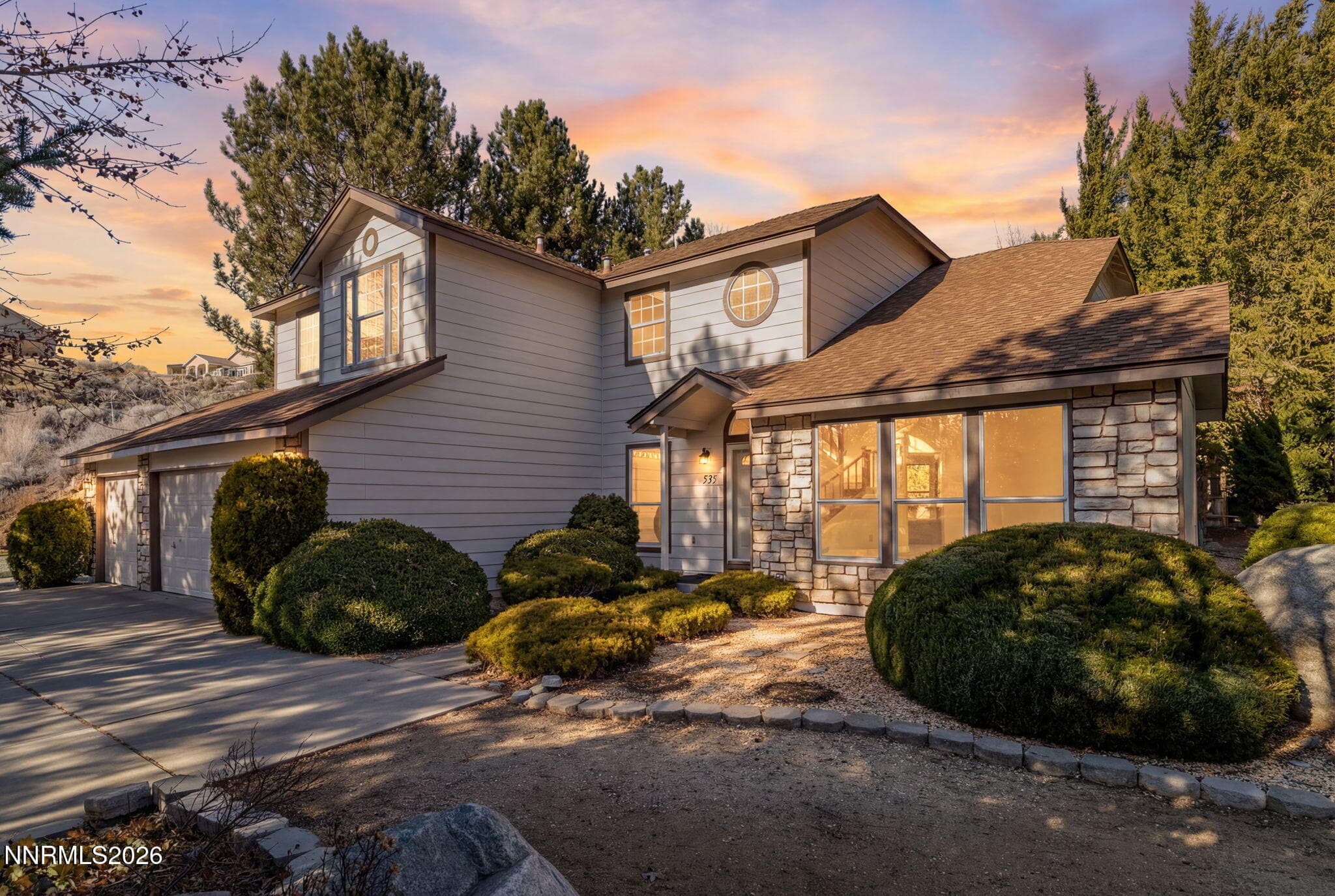 535 CLIFF VIEW DR - Photo 3