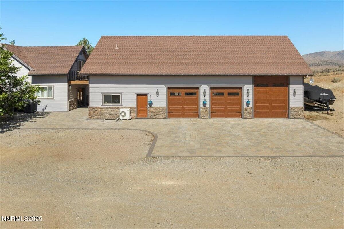 6000 Winnemucca Ranch Rd — photo 2
