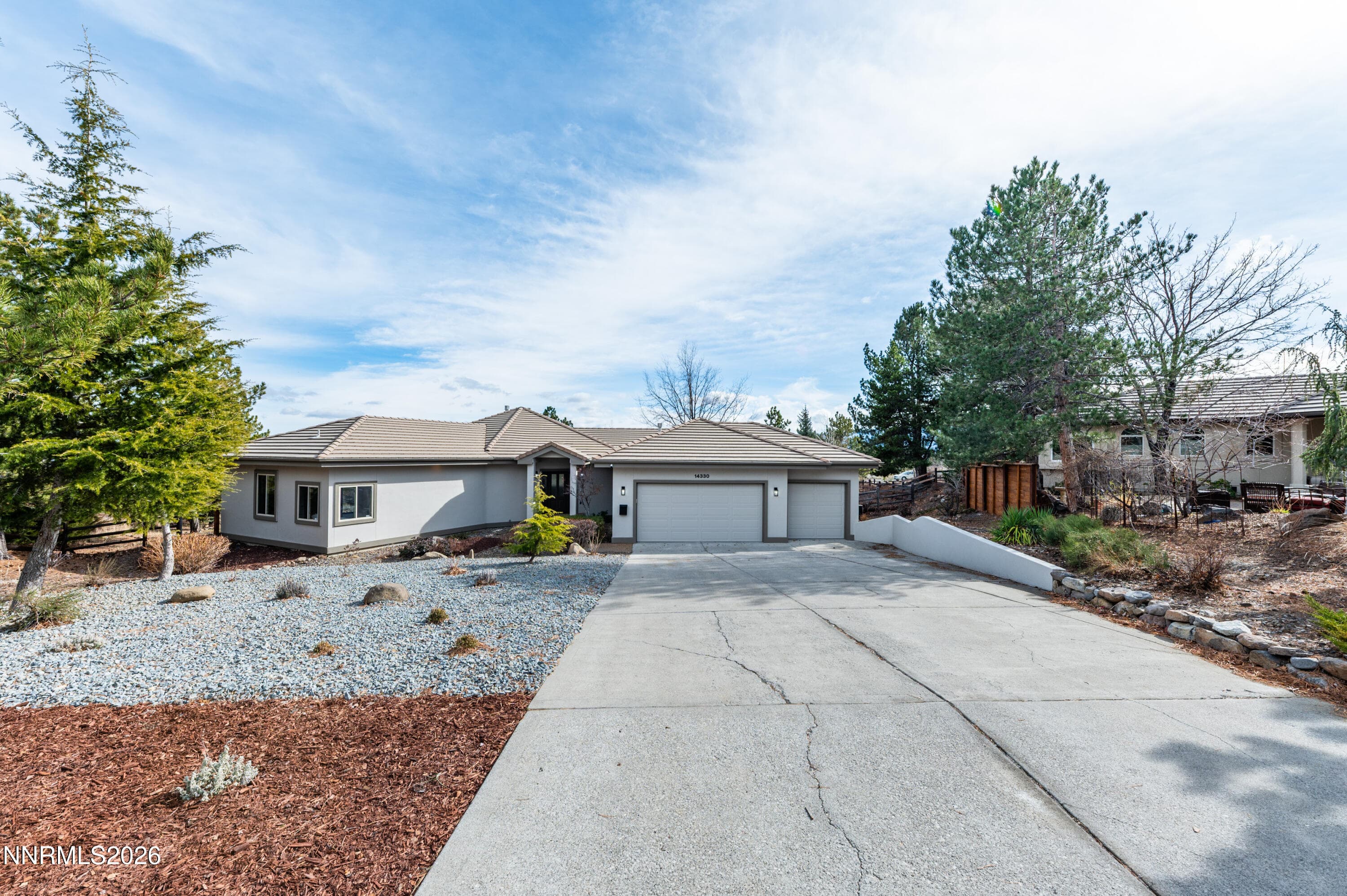 14330 E Windriver Ln — photo 2