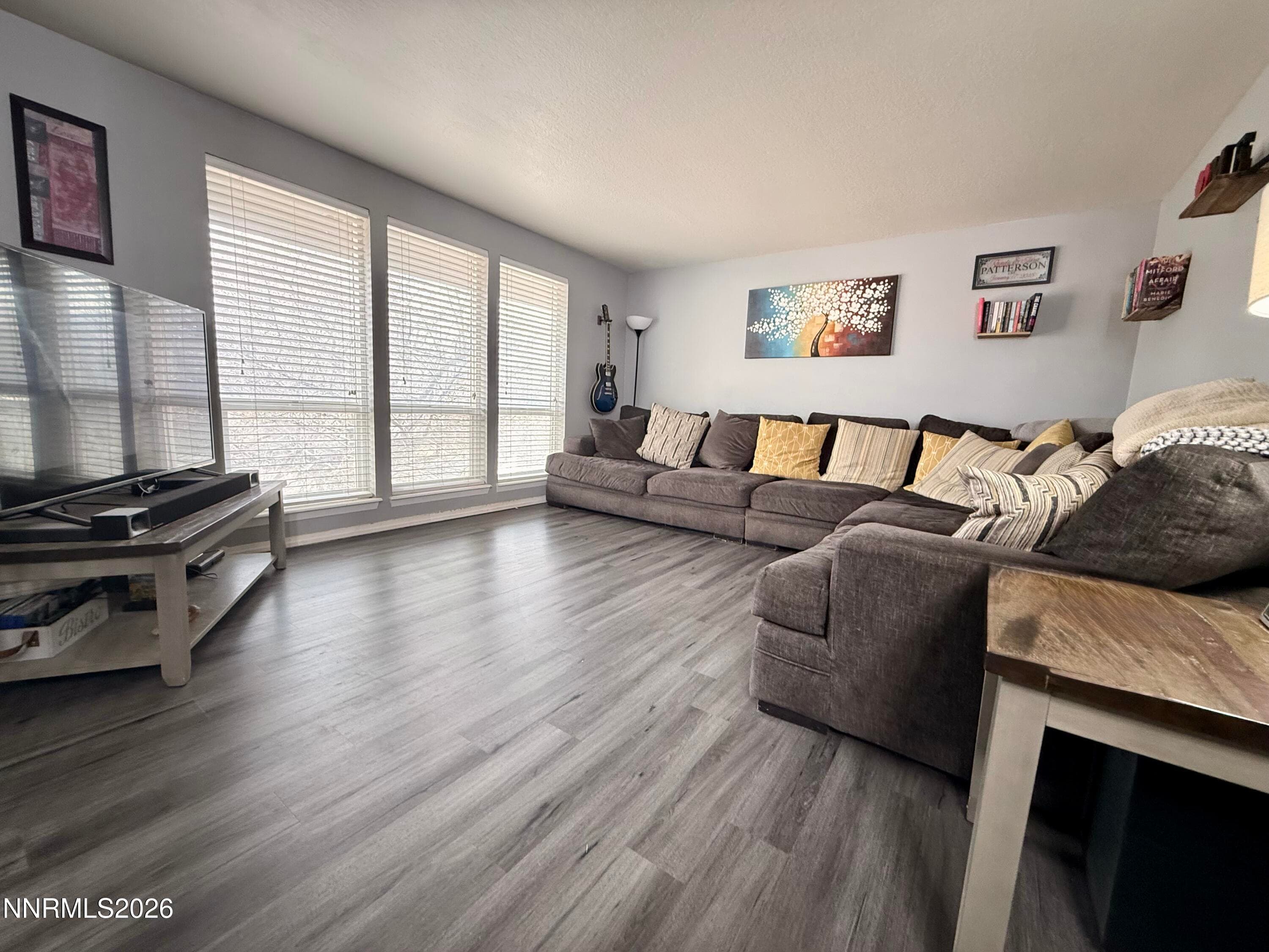 115 WILLOW DR - Photo 4