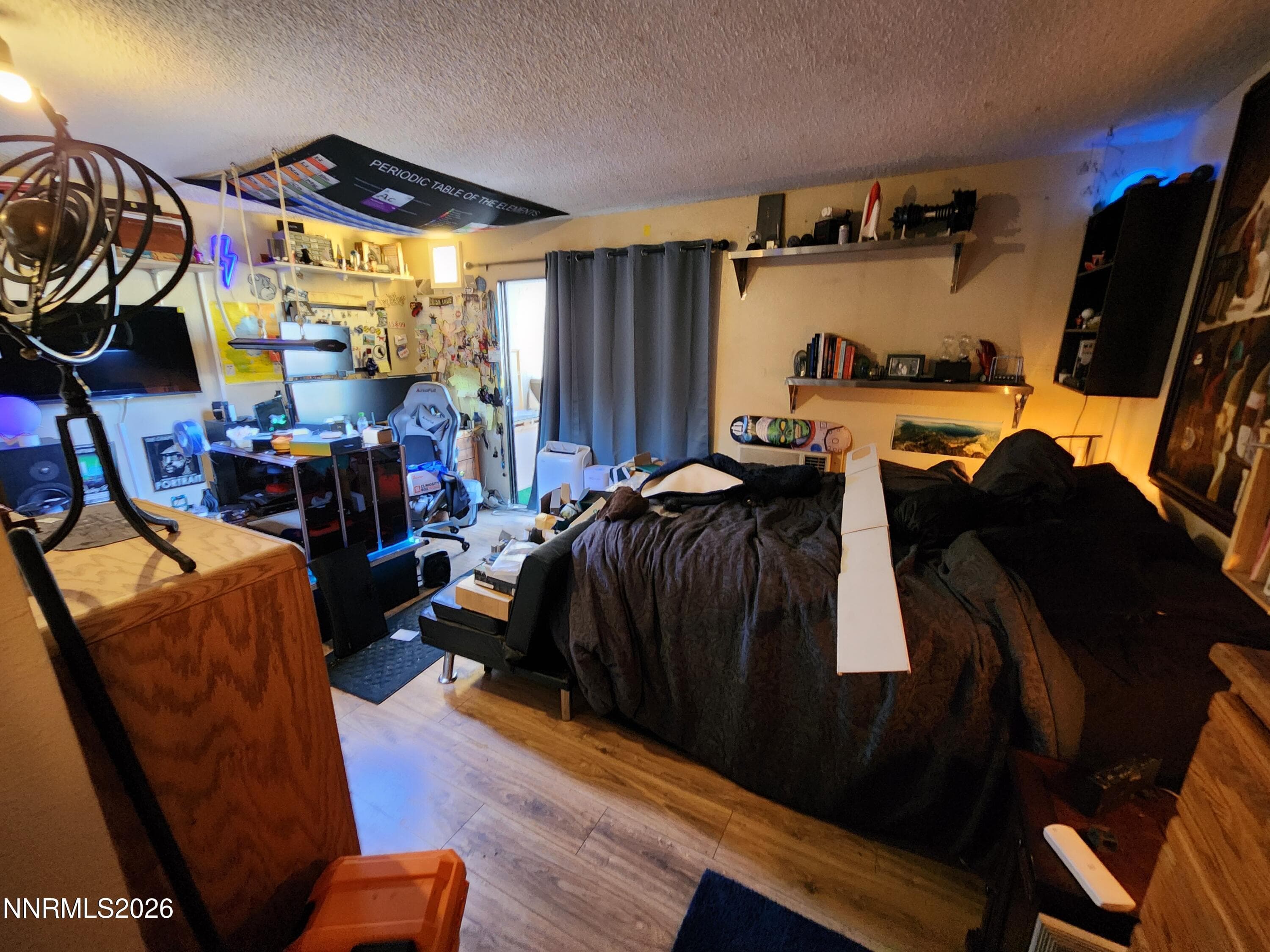 2450 LYMBERY ST - Photo 4