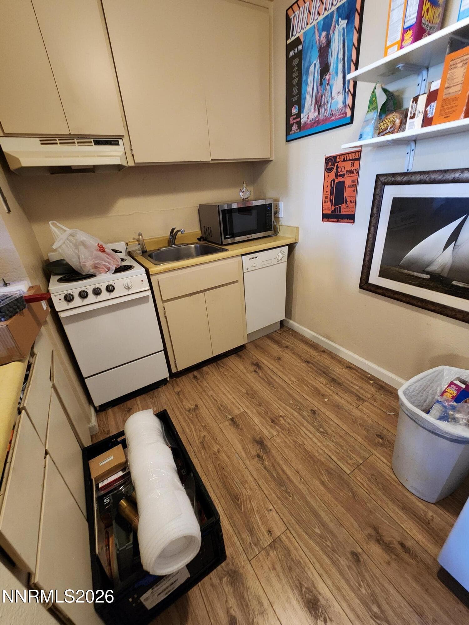 2450 Lymbery St APT 211 — photo 2