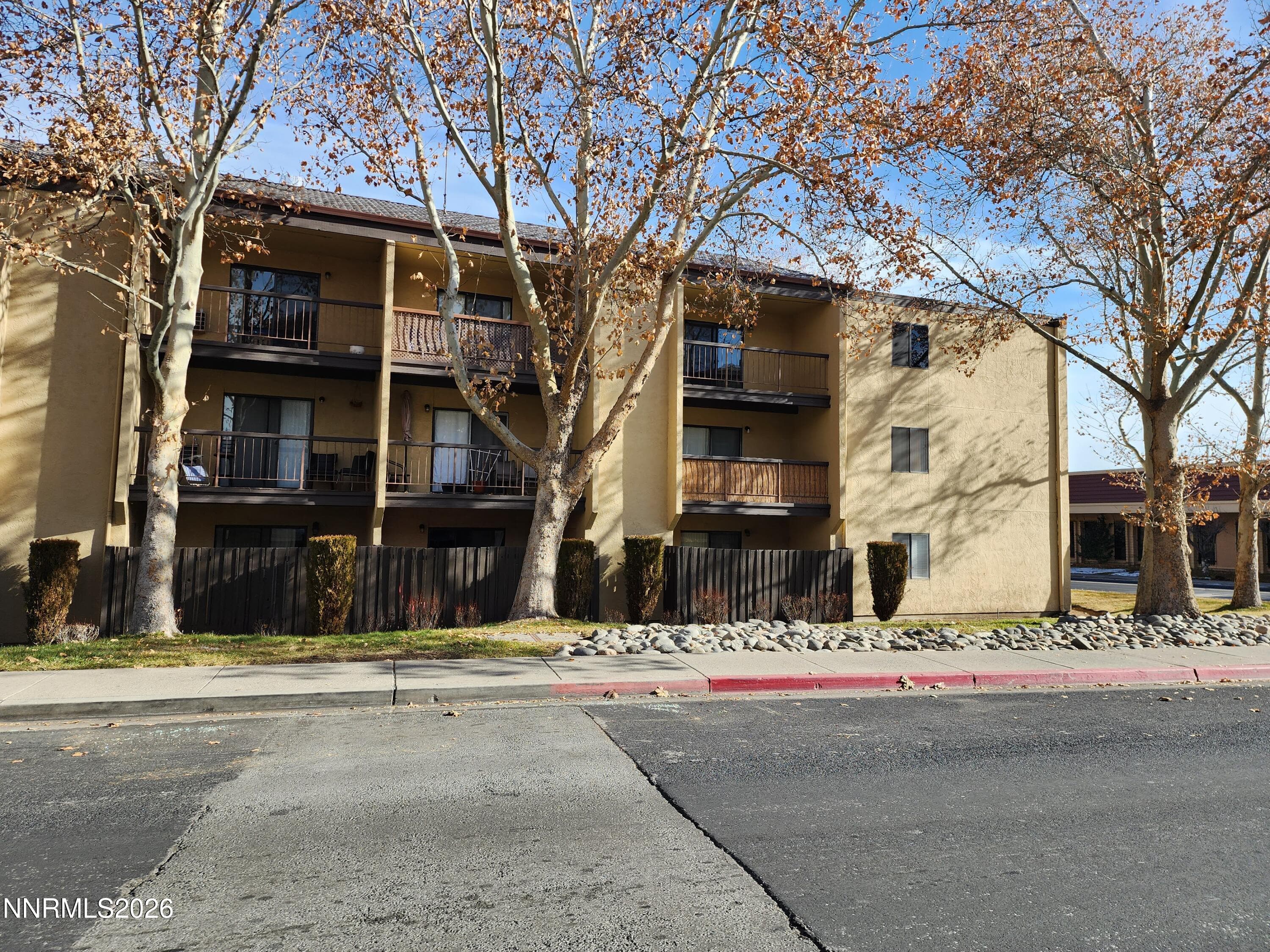 2450 Lymbery St APT 323 — photo 14