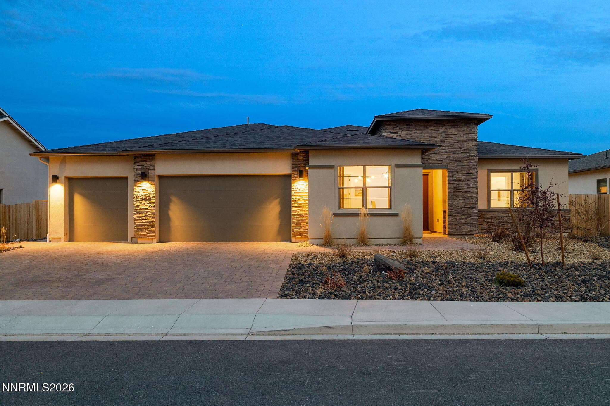 11658 Sugarloaf Peak Dr — photo 2