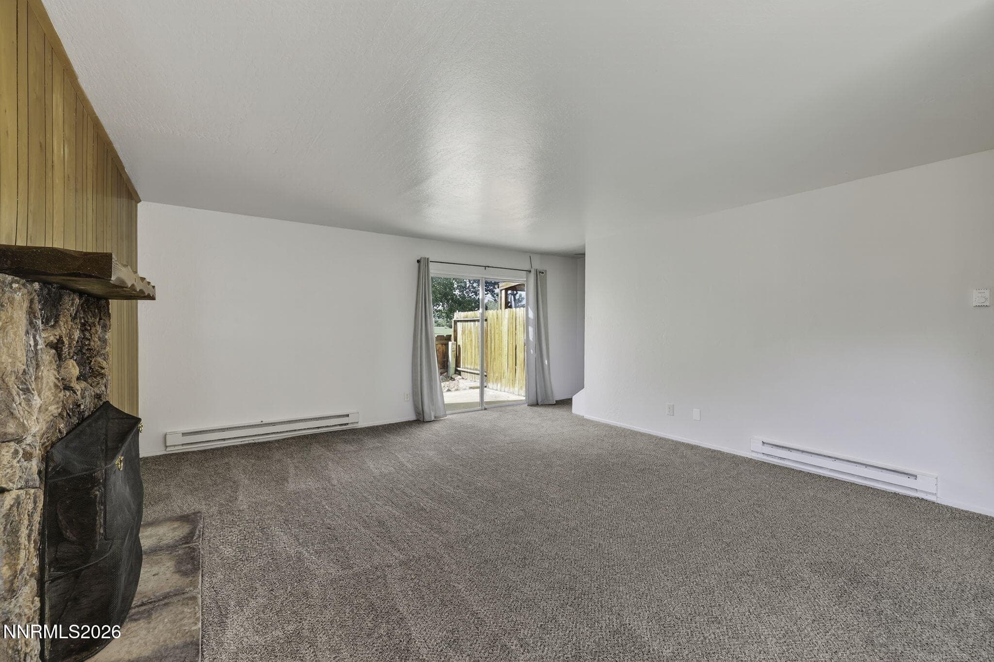1051 RIVERVIEW DR - See more photos