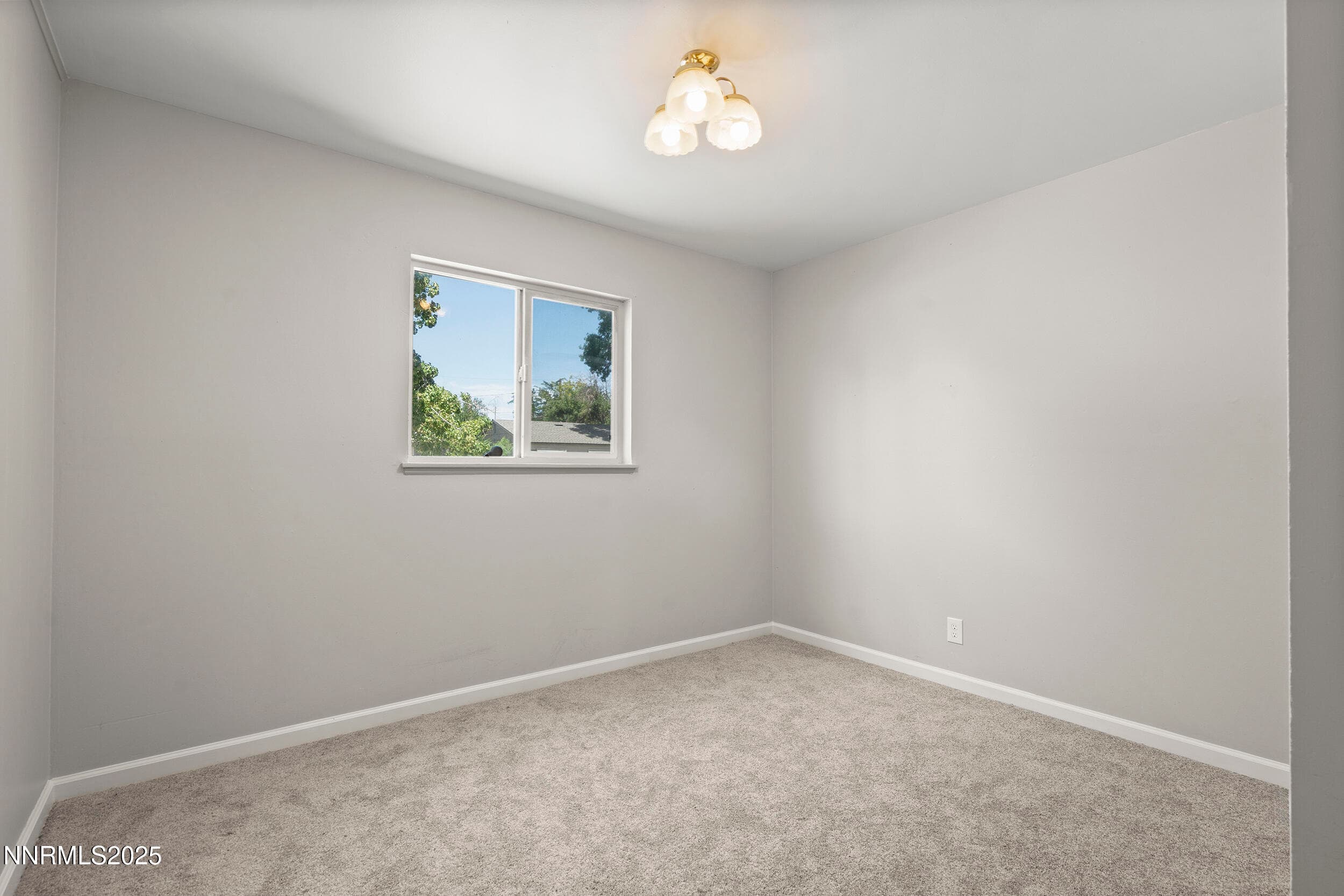 1125 Dodson Way — photo 15