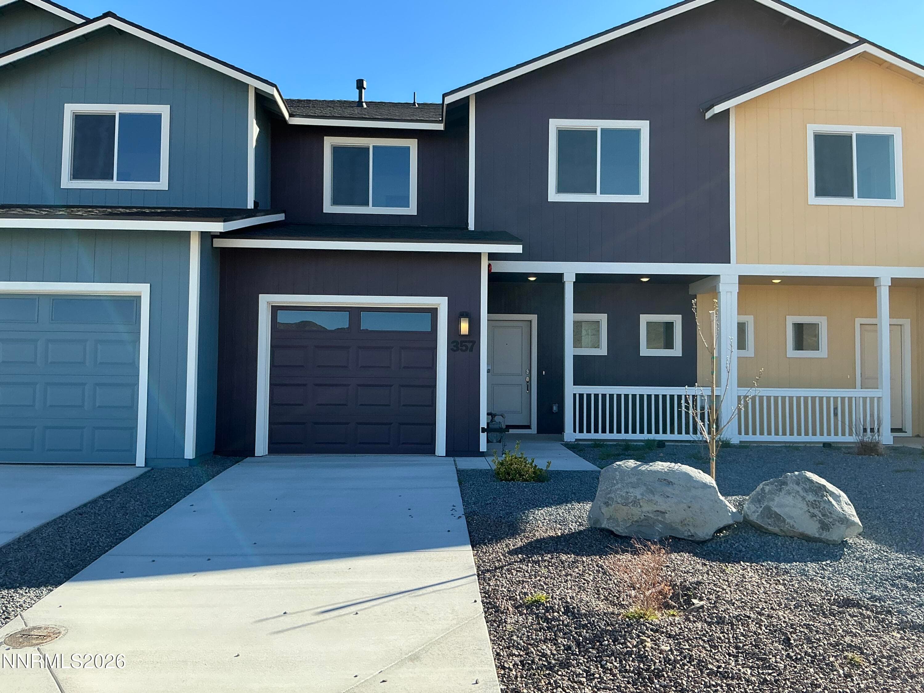 357 HALITE DR - Photo 1