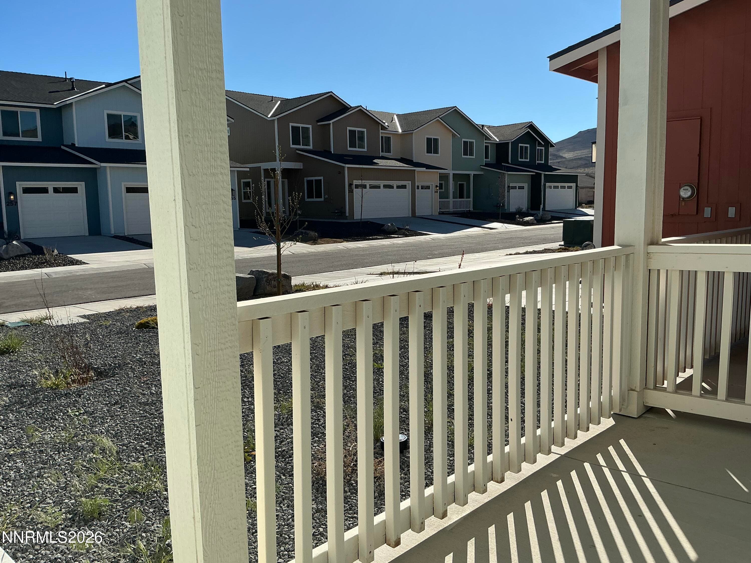 258 Green Ln — photo 2