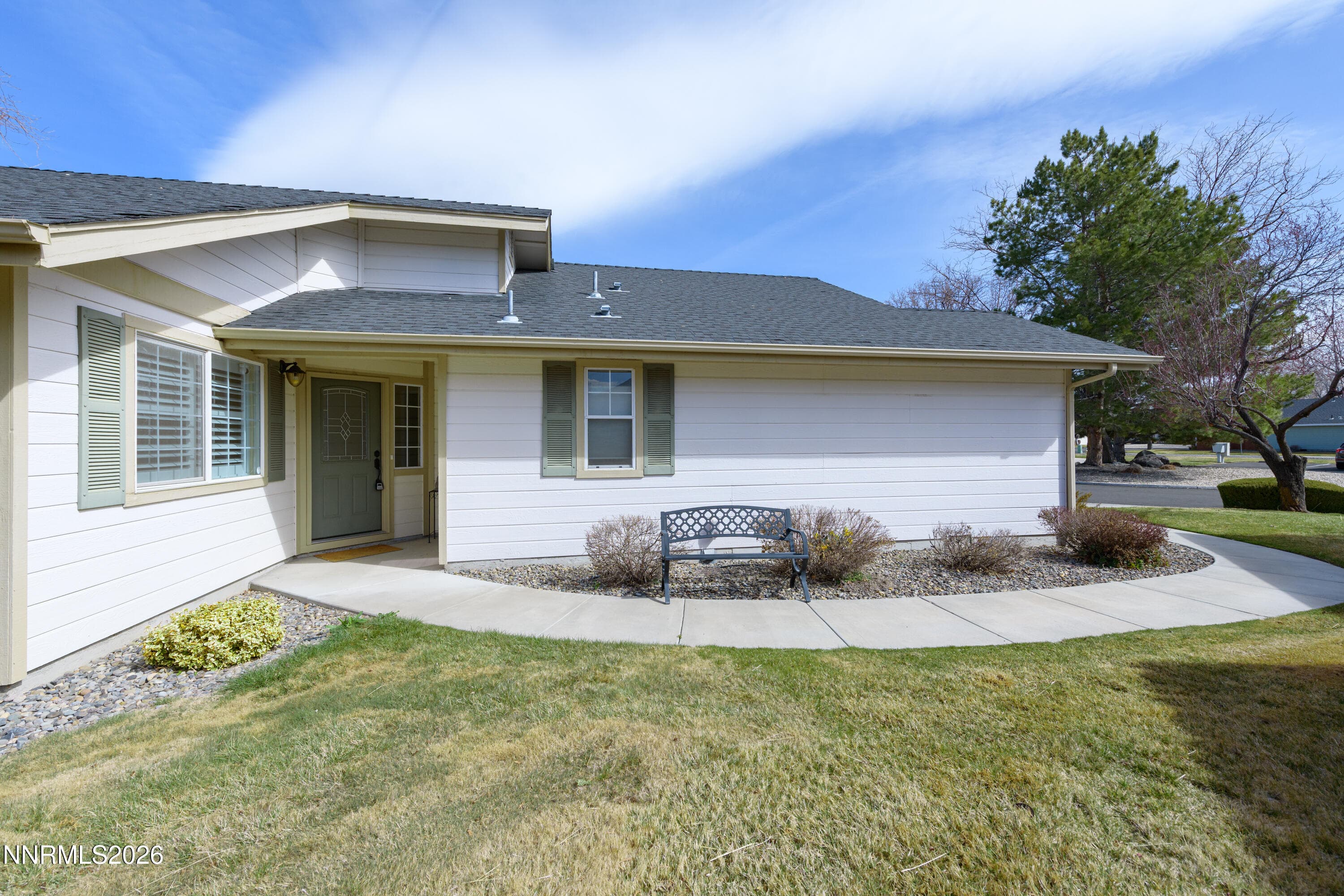 1754 TULIP CT - Photo 3
