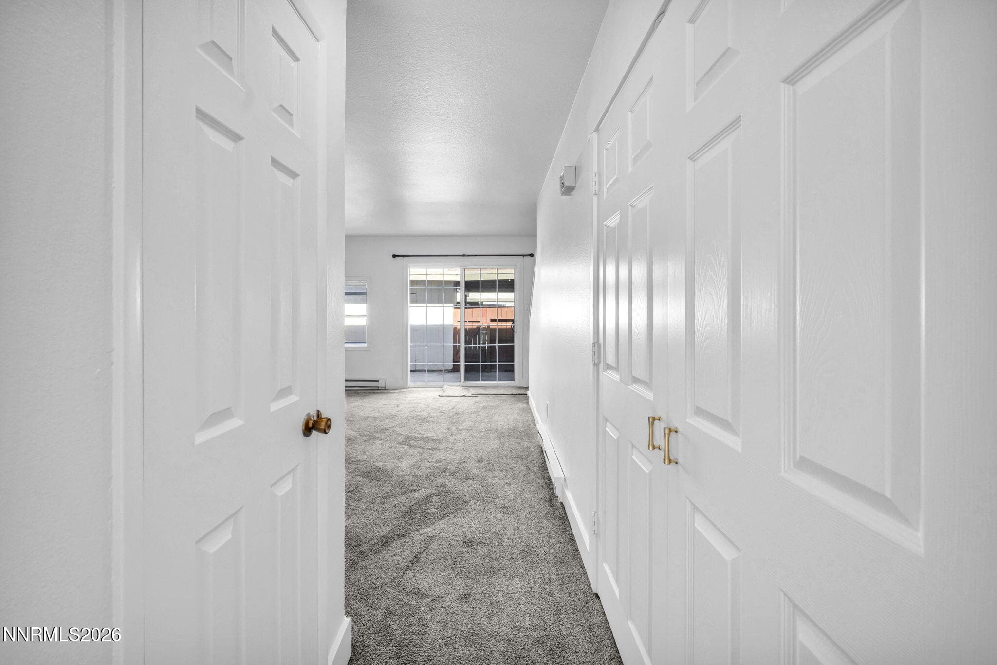 312 SMITHRIDGE PARK - Photo 3