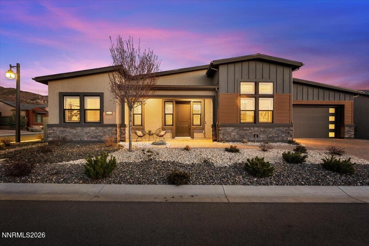 2318 Iron Square Dr — photo 1