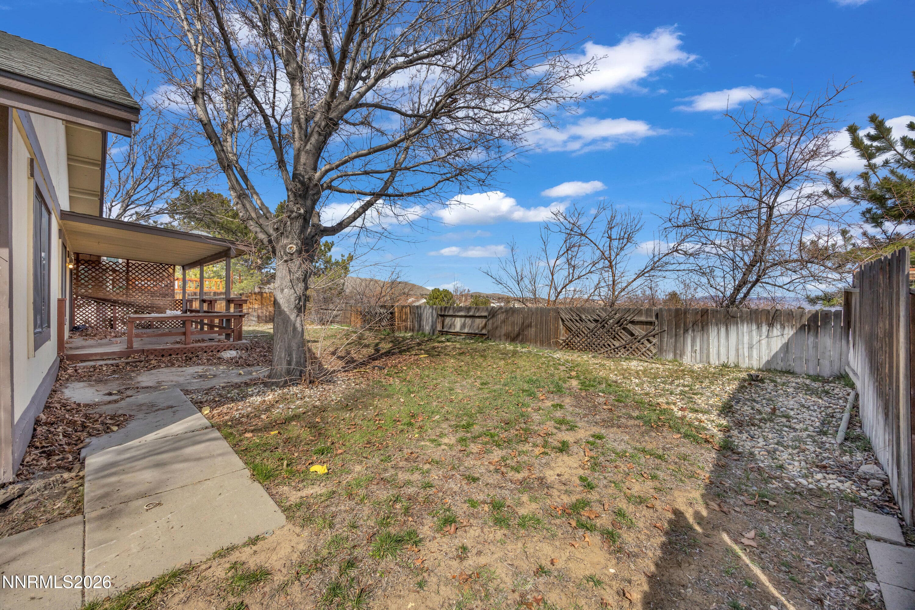 1820 Terrace Heights Ln — photo 16