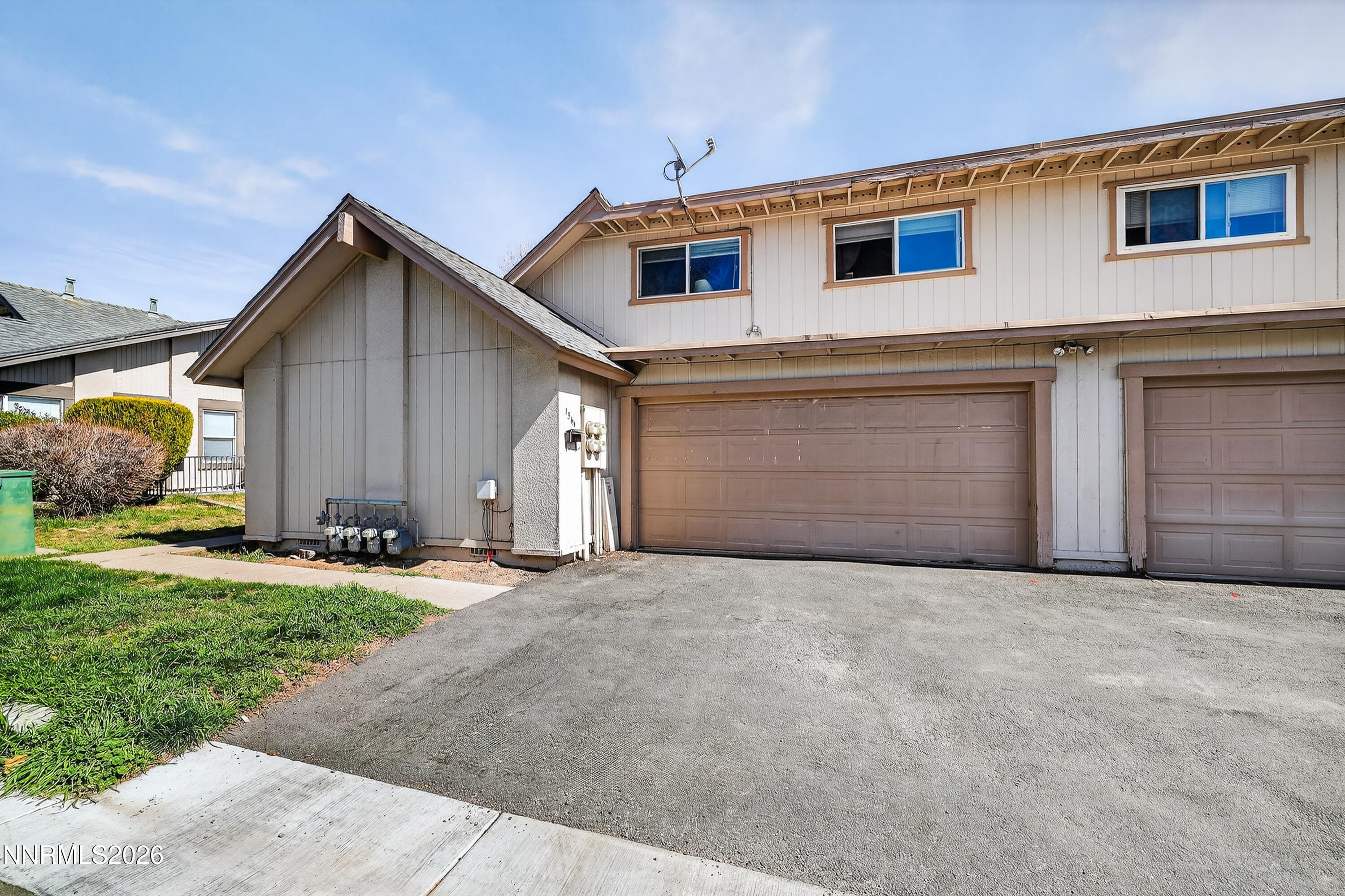 1544 CHESTER SQUARE - Photo 3