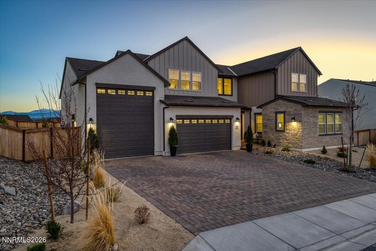 348 S Pah Rah Ridge Dr — photo 2