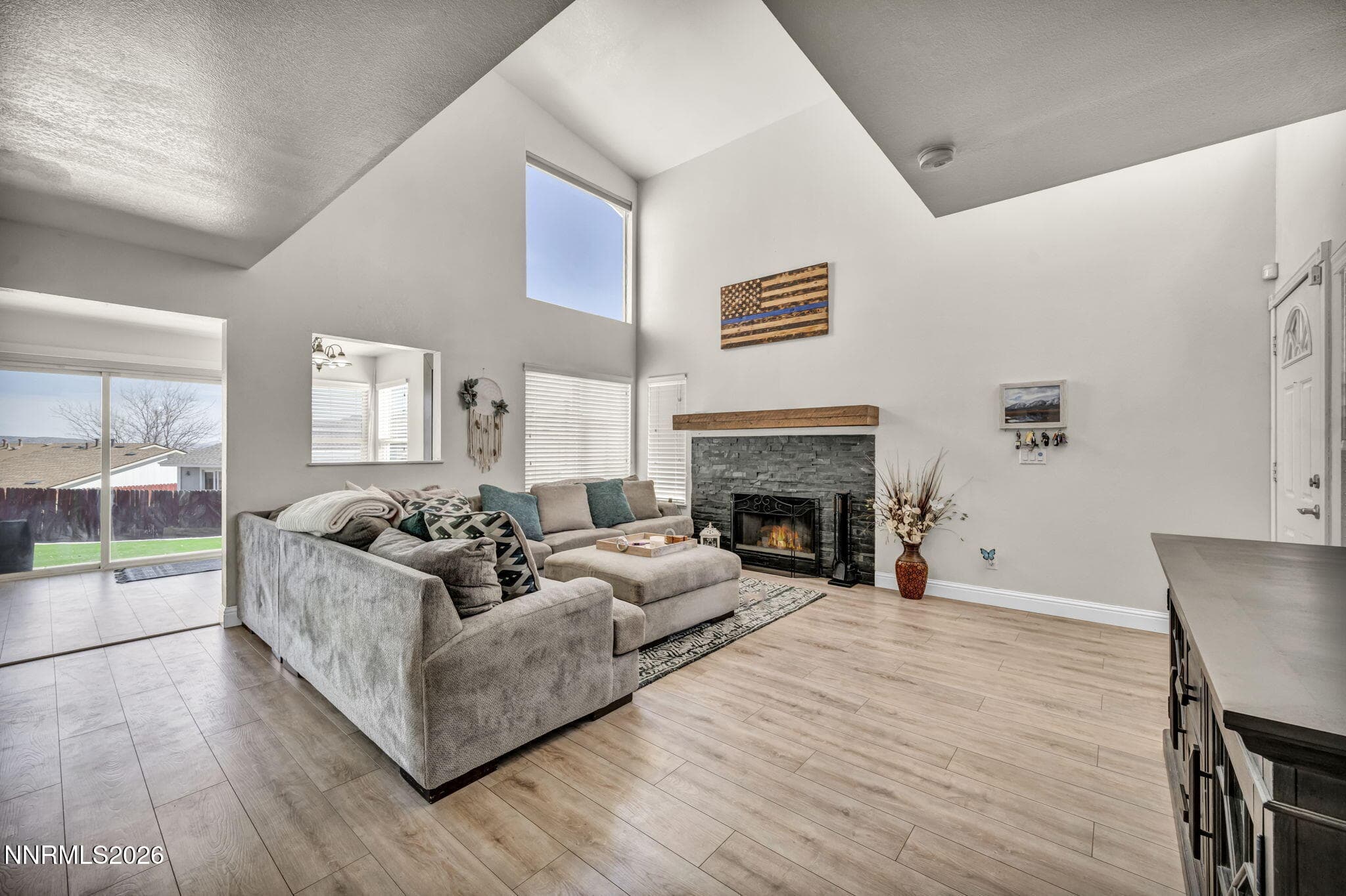 6905 PEPPERMINT DR - Photo 5
