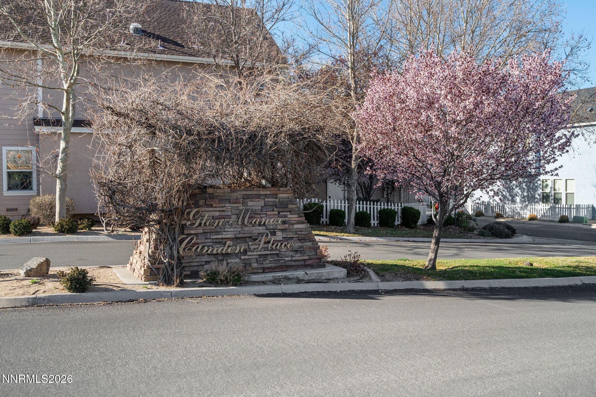 2205 Grosvenor Park Pl — photo 36