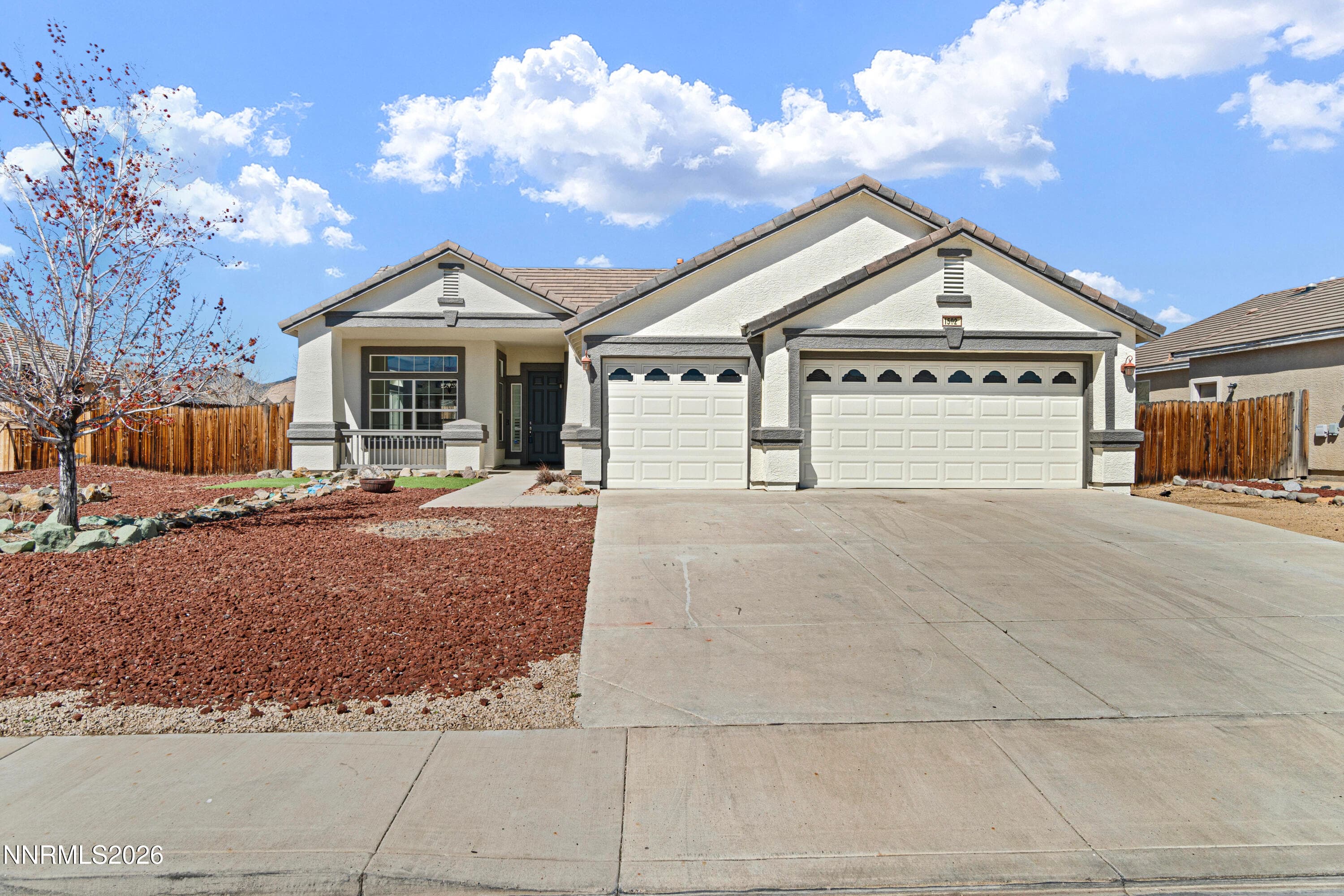 1502 Riverpark Parkway — photo 1