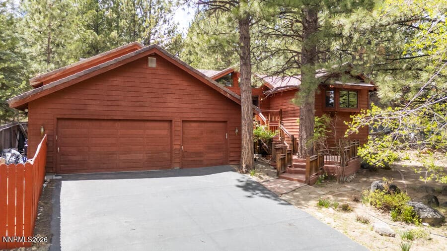 350 Black Pine Ct — photo 1