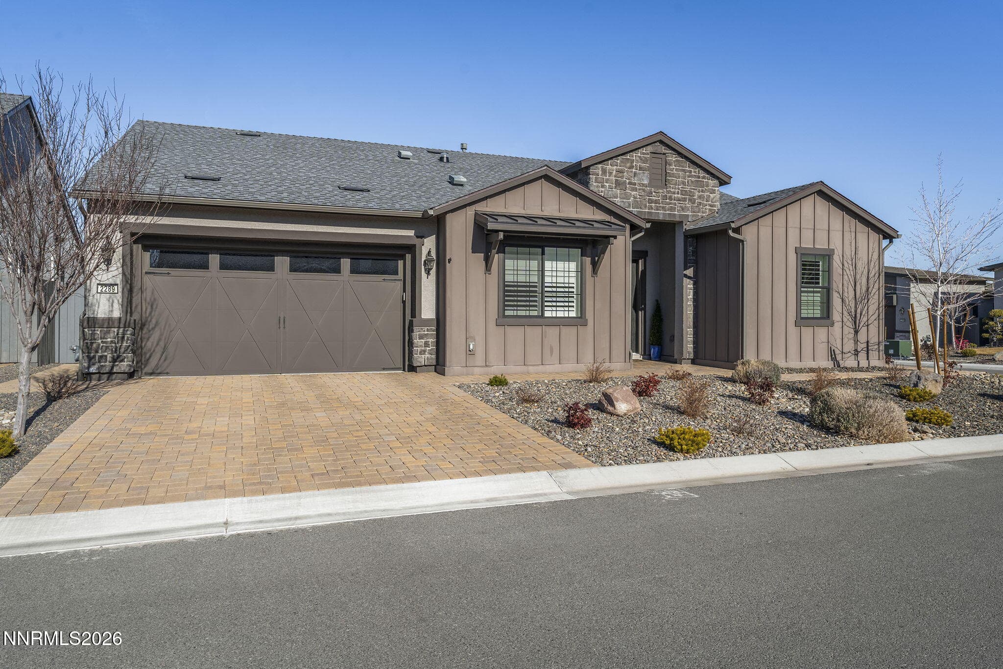 2289 White Clay Dr — photo 1
