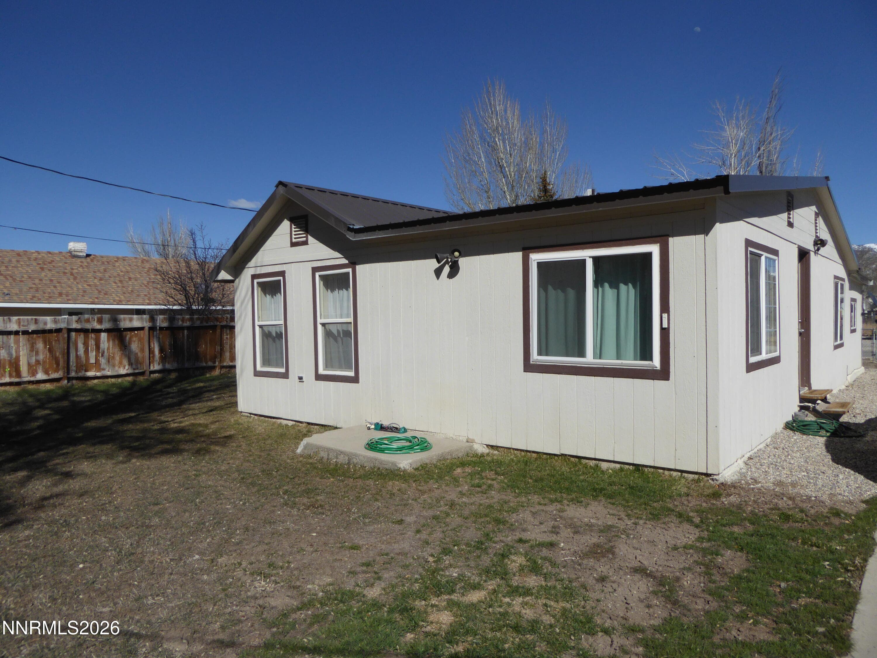 337 OGDEN AVE - Photo 2