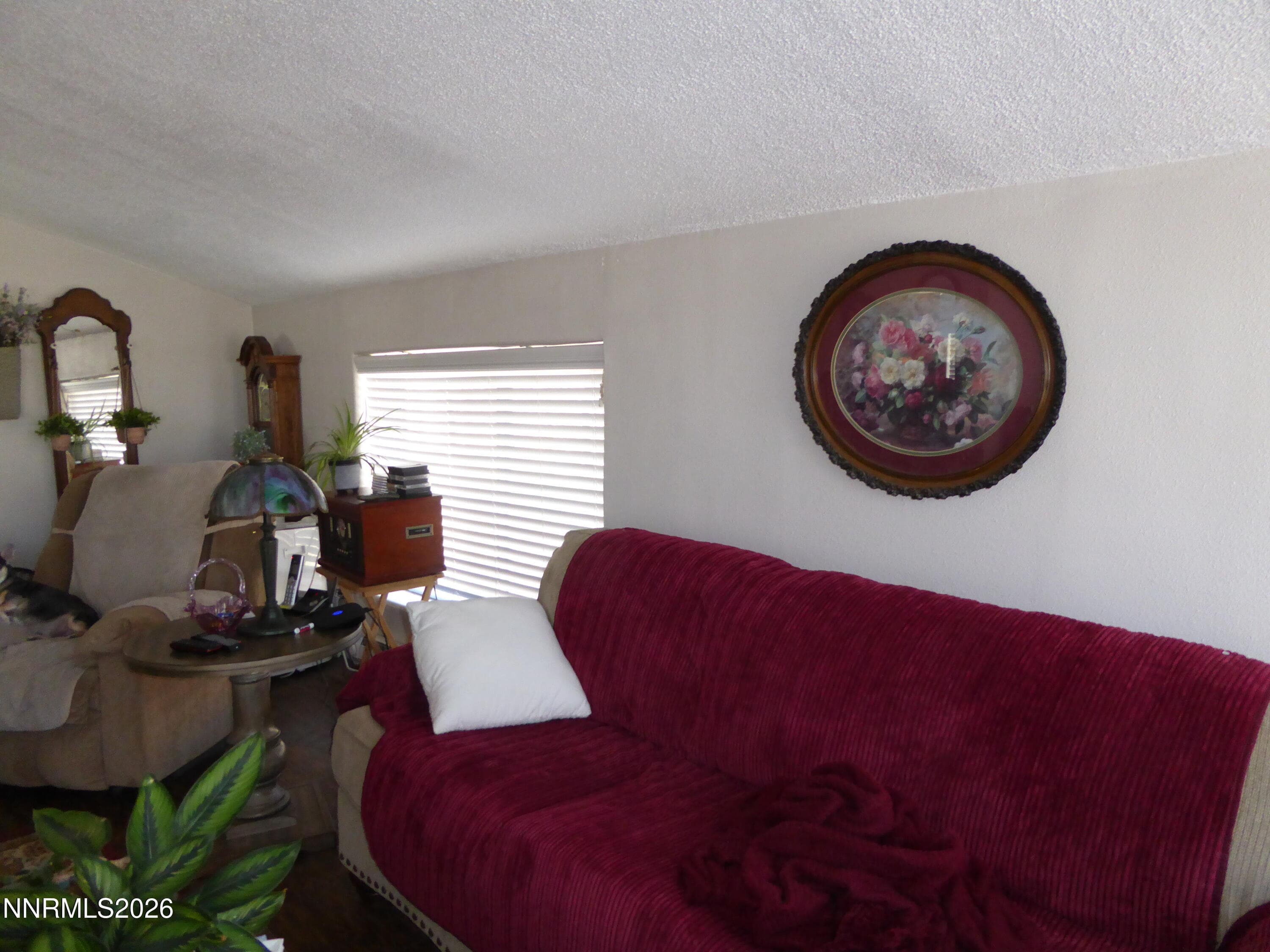 337 OGDEN AVE - Photo 4