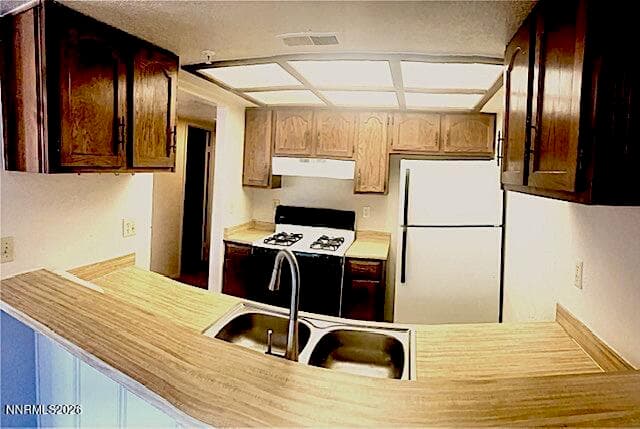 754 BOULDER CT - Photo 2