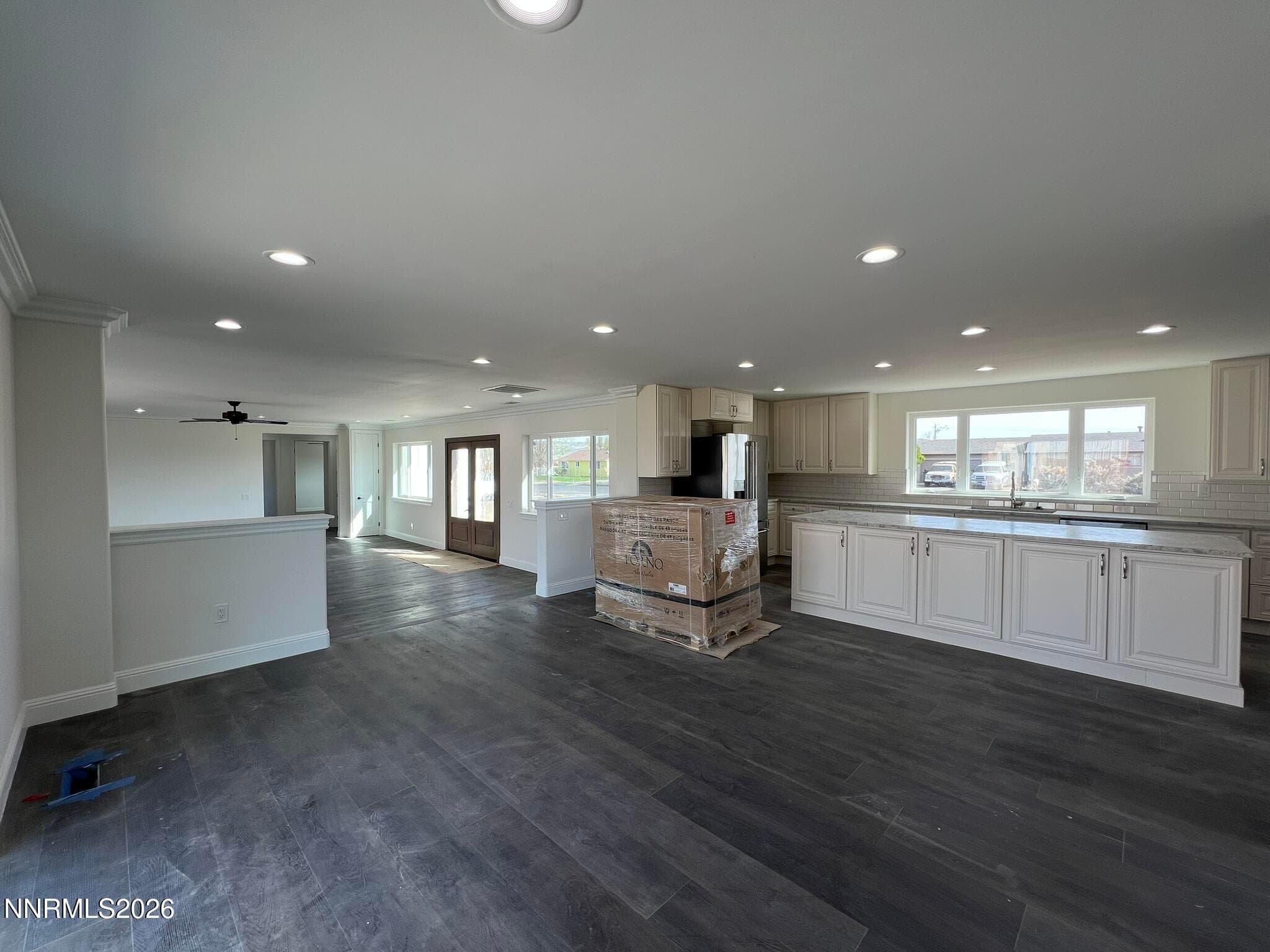95 HERCULES DR - See more photos