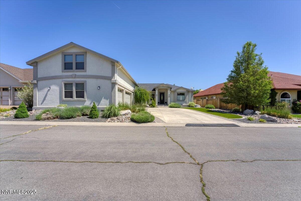 1636 Robb Dr — photo 2