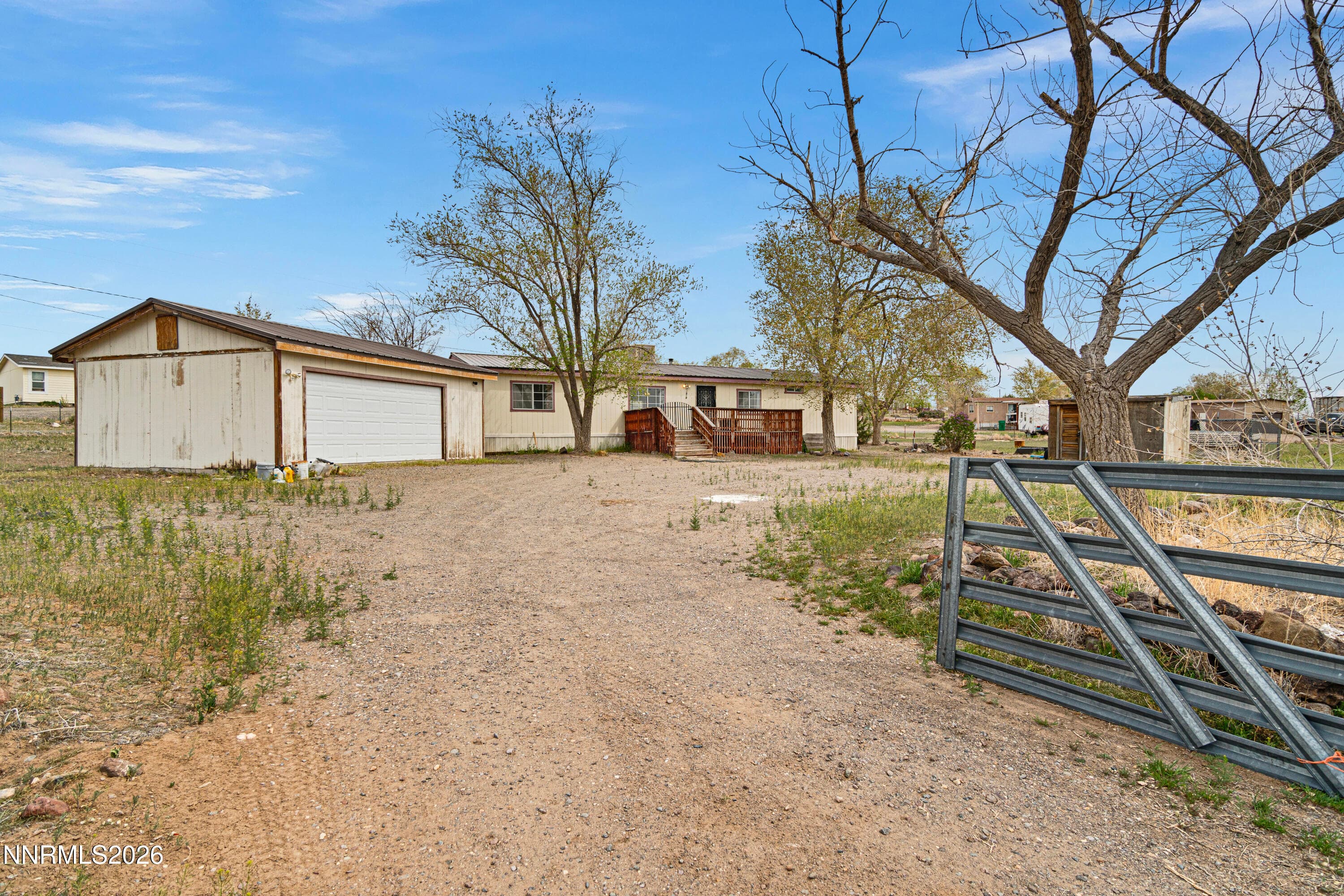 4870 BUFFALO DR - Photo 3
