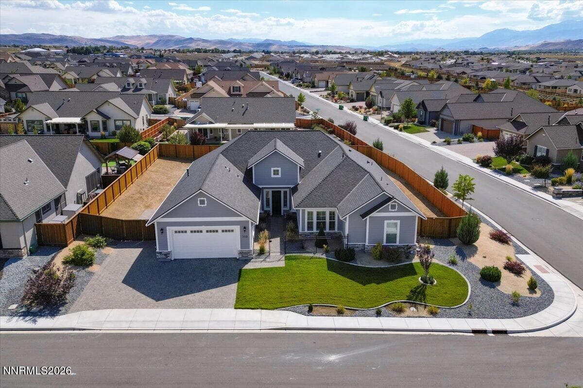 302 Desert Chukar Dr — photo 1