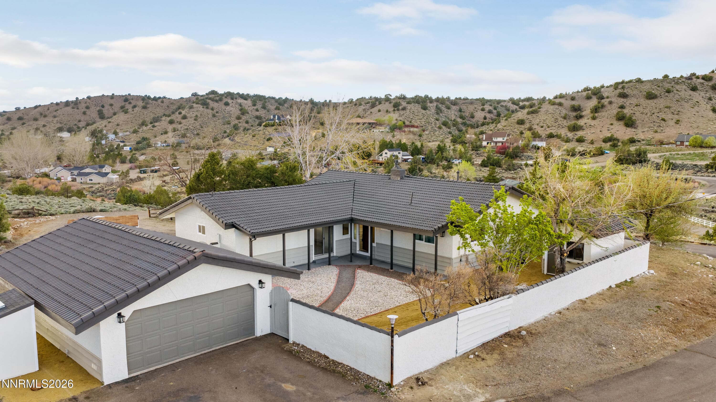 2181 Mel Dr — photo 1
