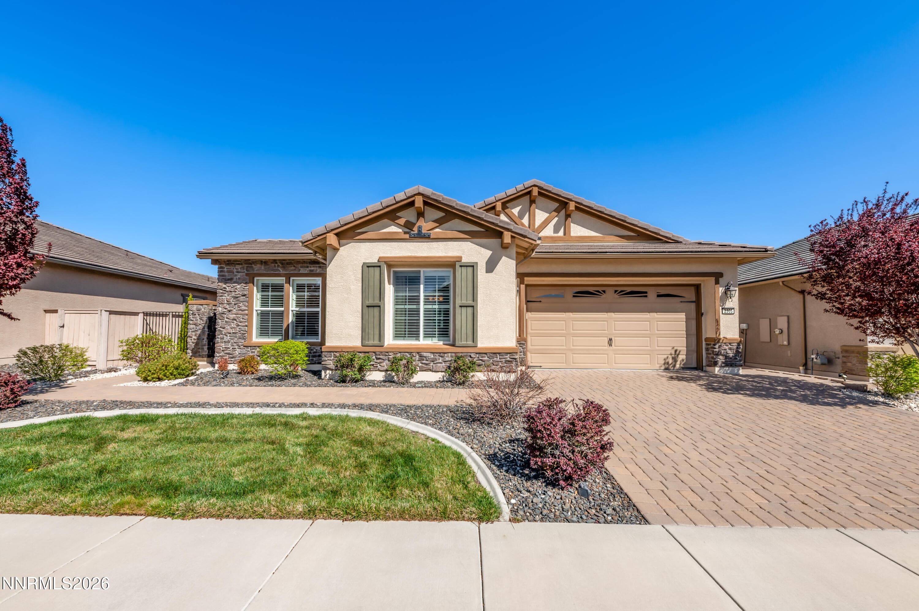 2305 Arpagos Ln — photo 1