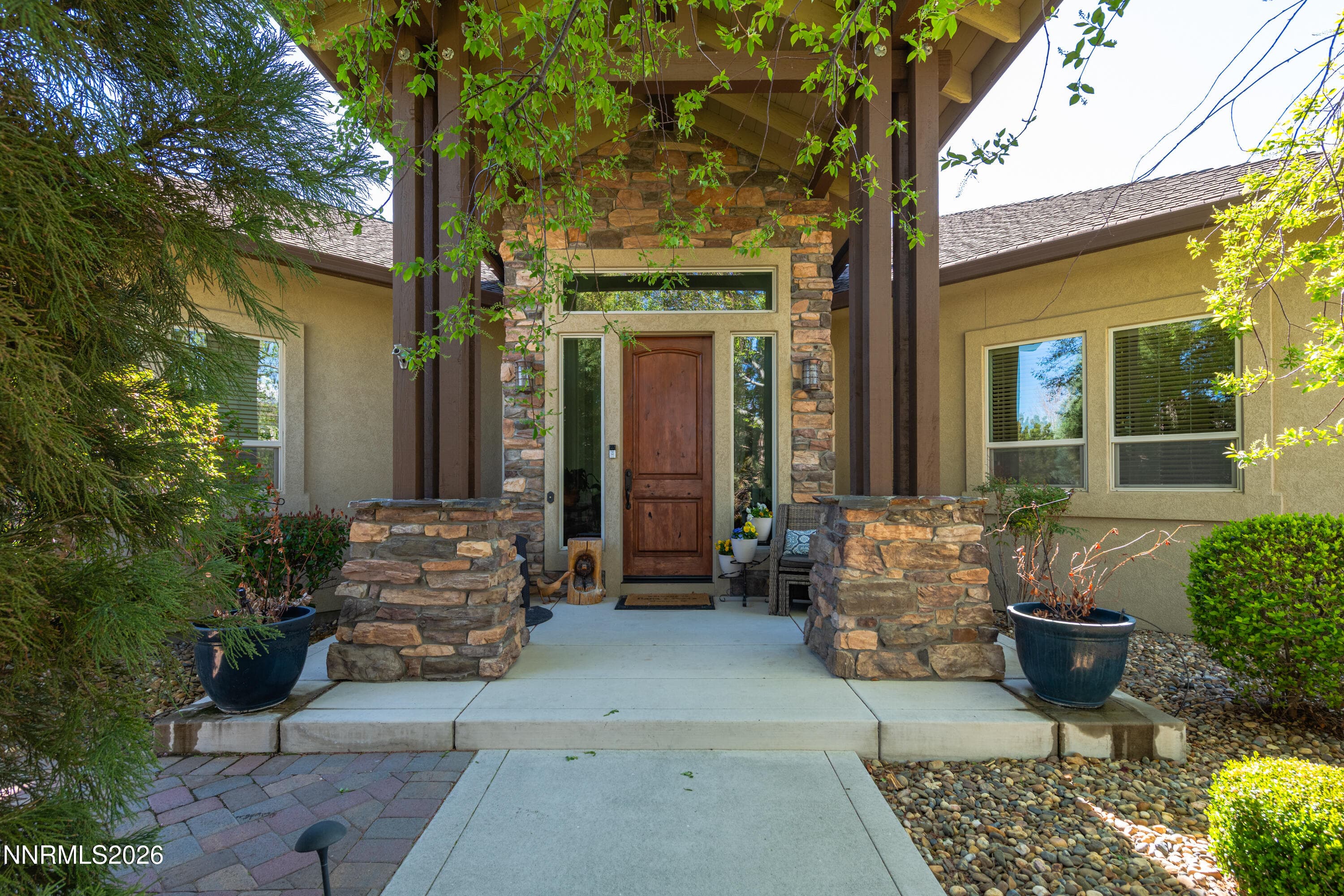 1043 Rocky Terrace Dr — photo 1