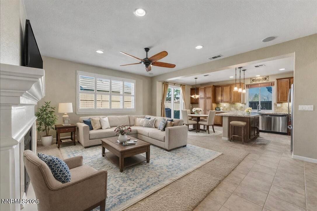 10663 Fort Morgan Way — photo 2