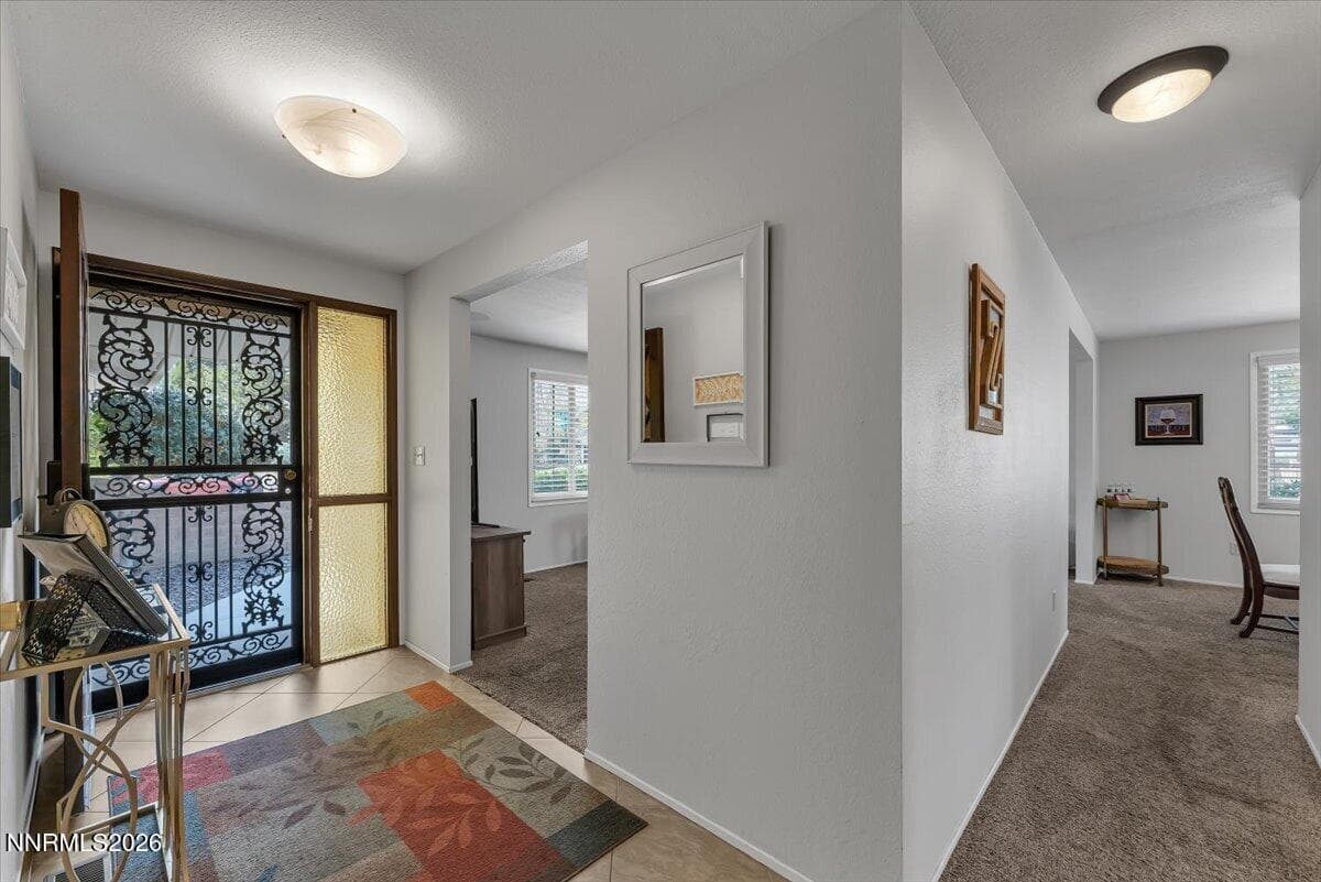 560 PETER CIRCLE - Photo 3