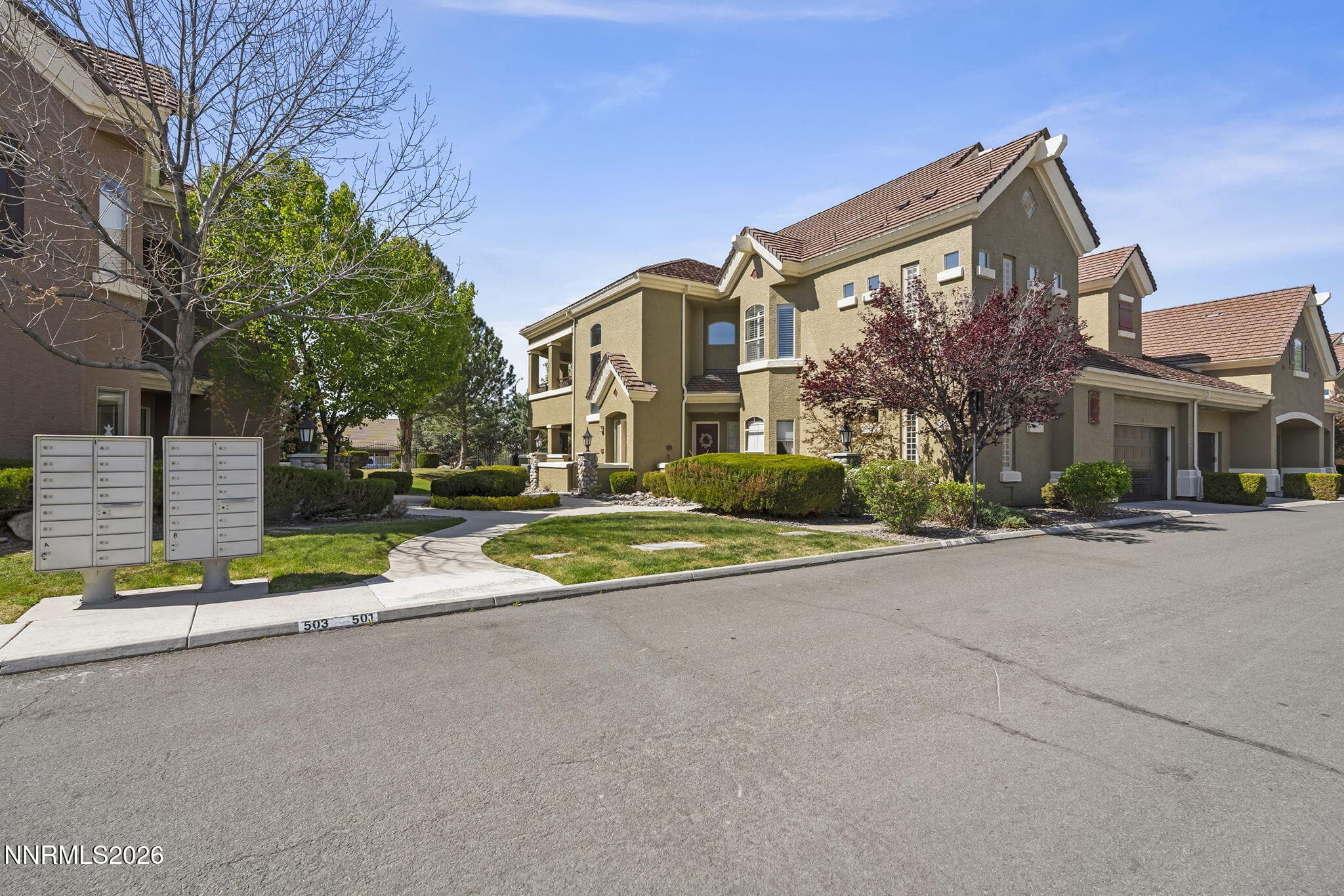 9900 WILBUR MAY PARKWAY - Photo 3