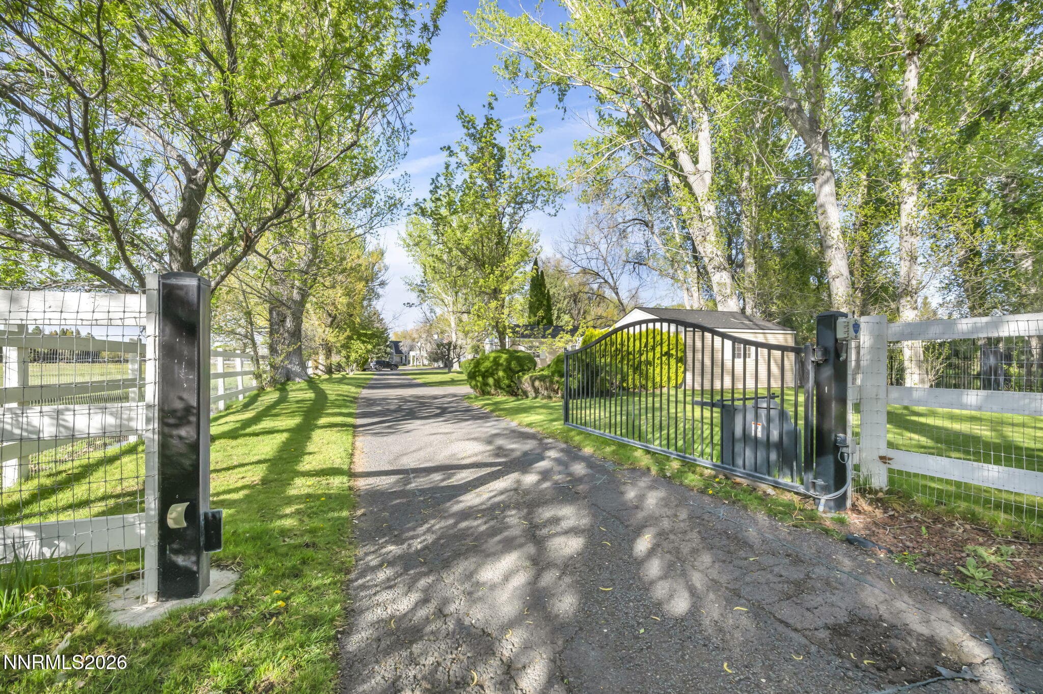 2501 HOLCOMB RANCH LN - Photo 3