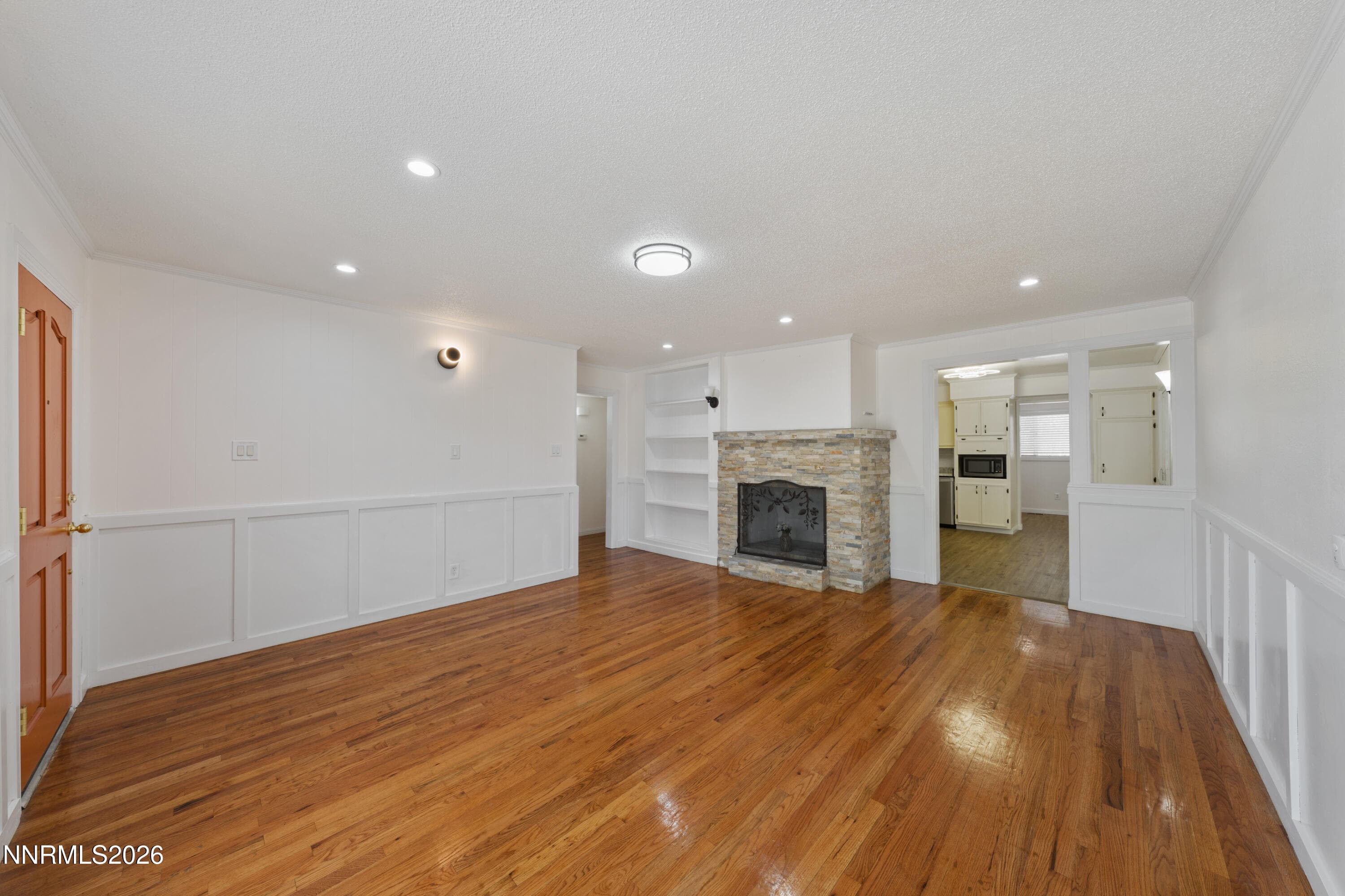 1540 TYLER WAY - Photo 4