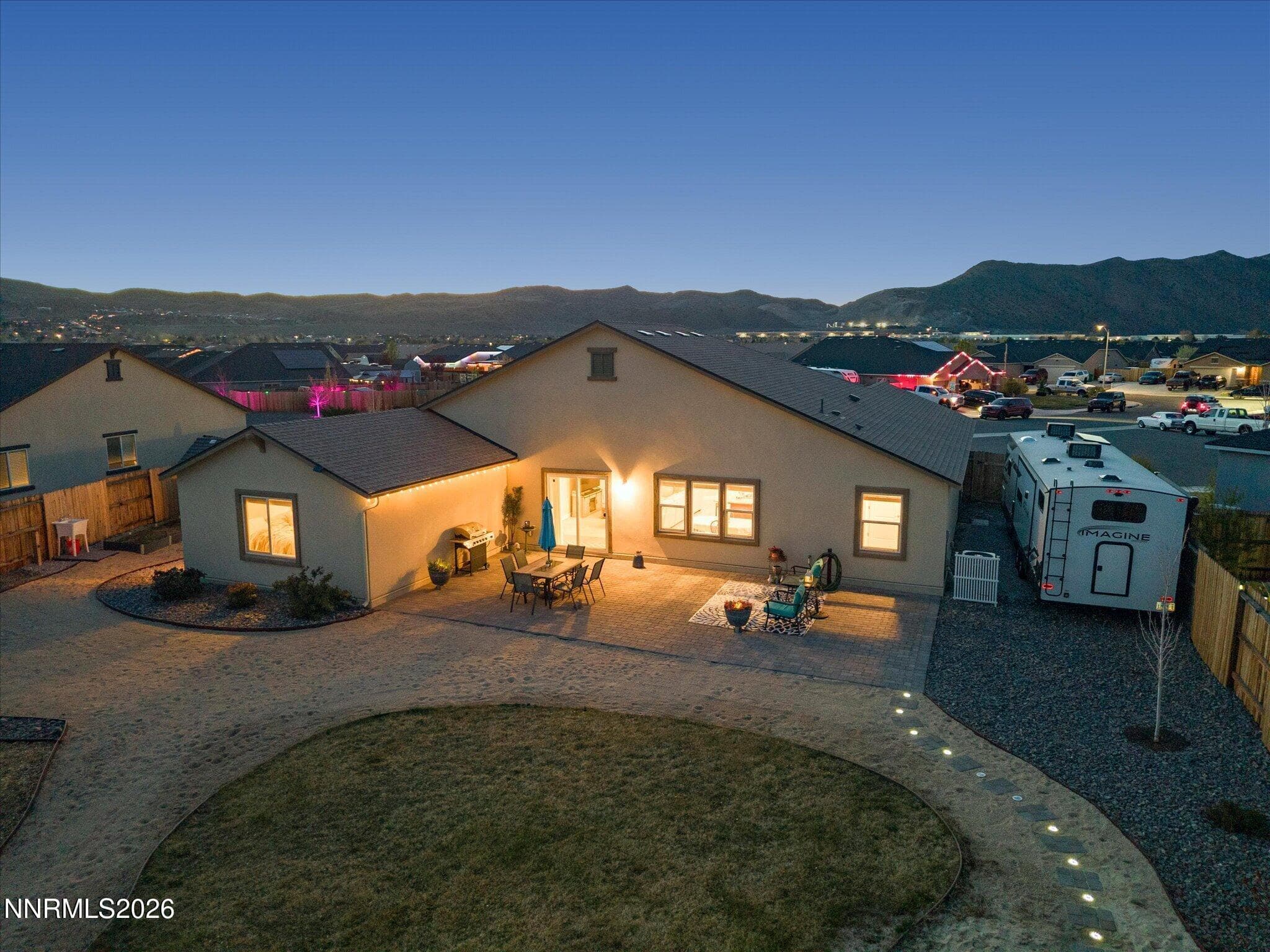 918 GARDEN POND WAY - Photo 4