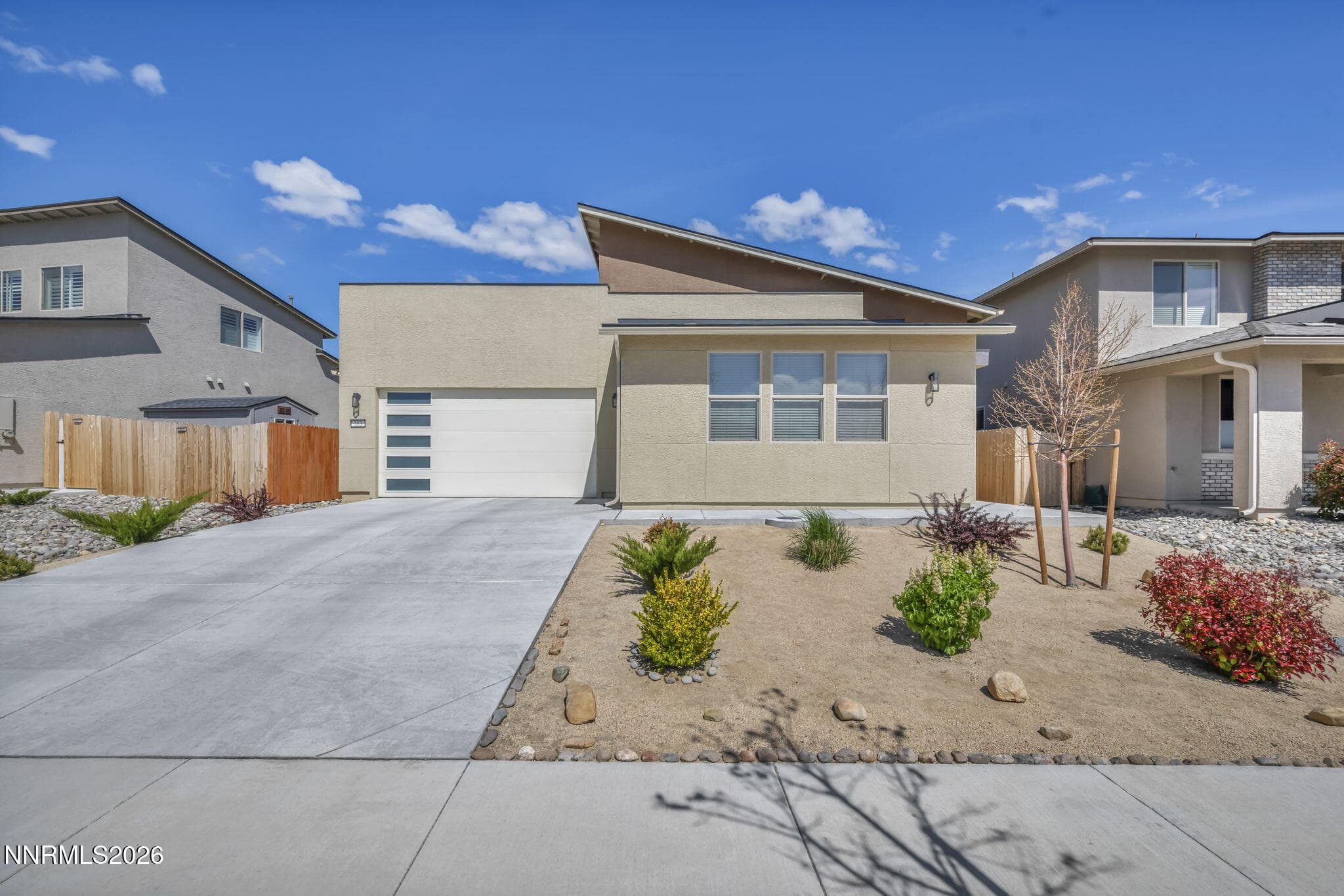 353 RADIANT DR - Photo 1