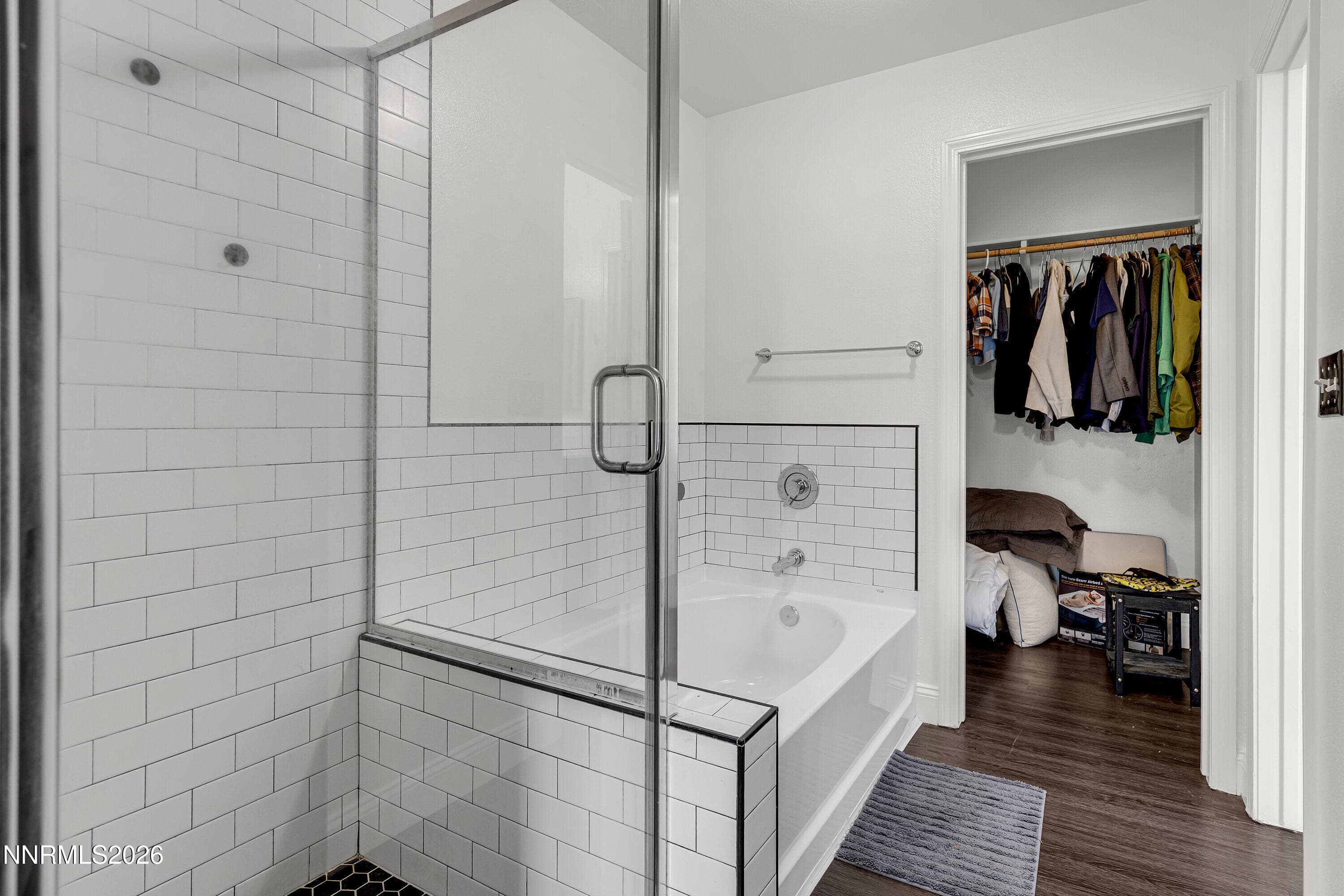 17000 WEDGE PARKWAY - Photo 4