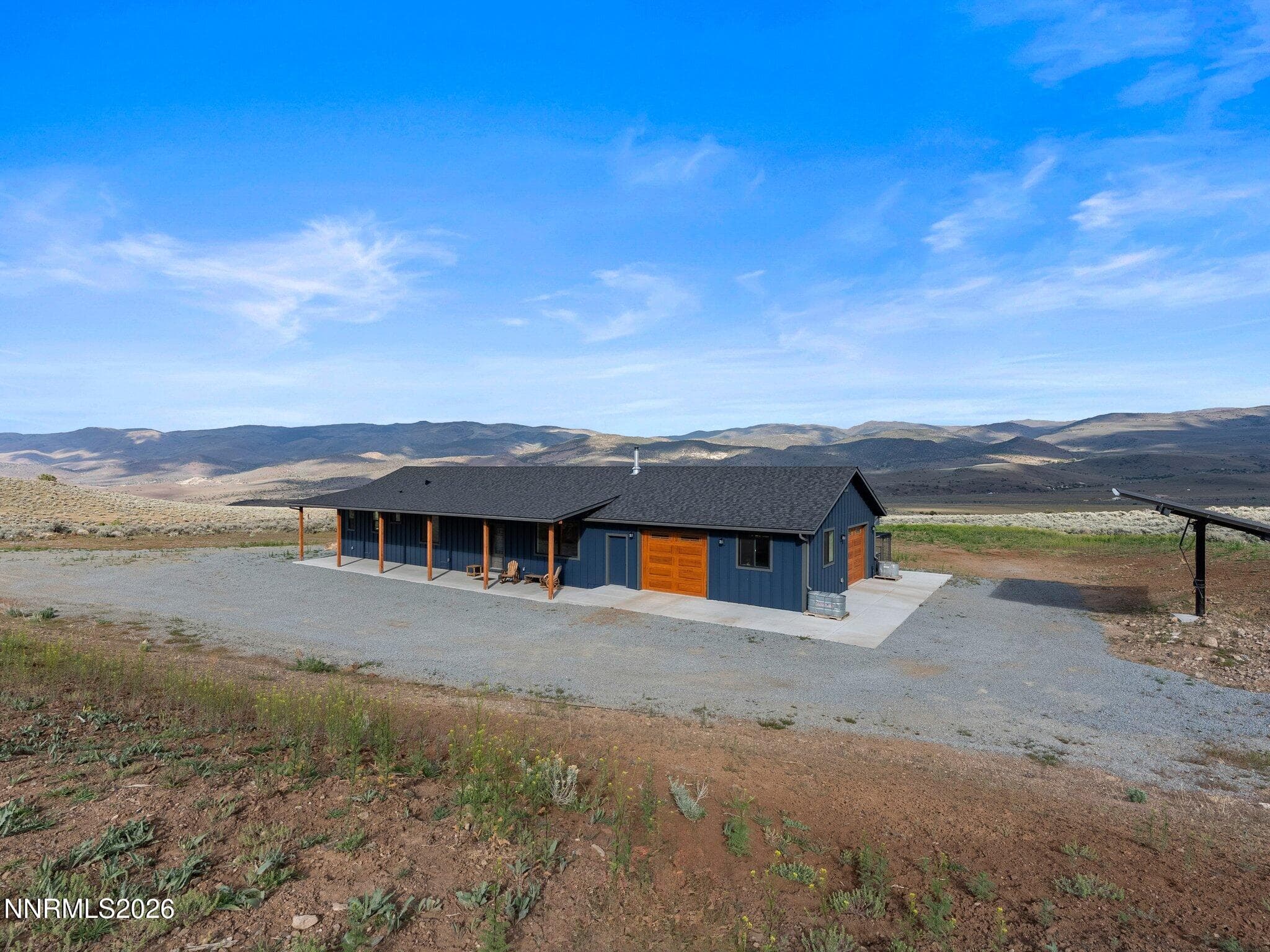 885 Serenity Pl — photo 2