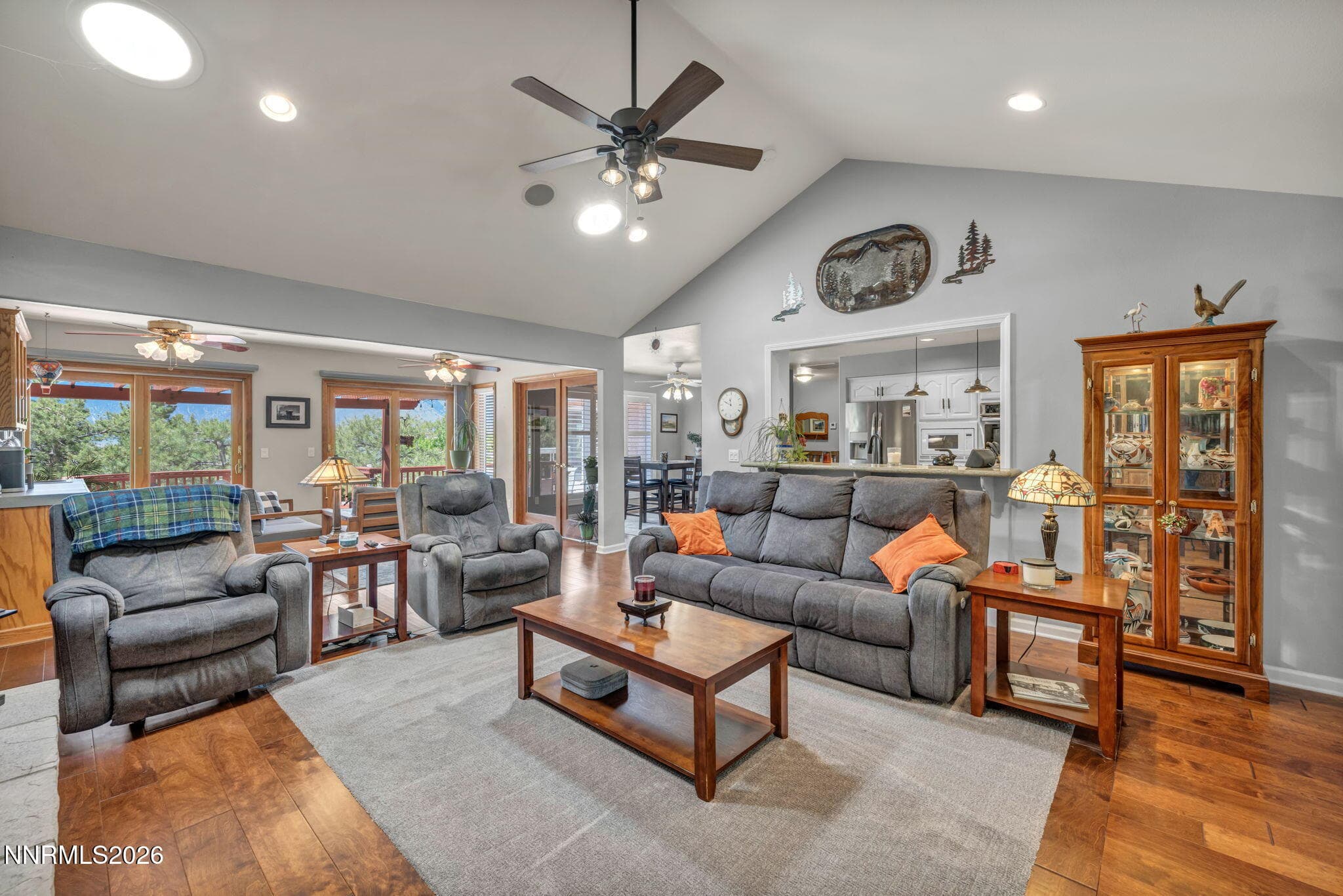 1340 SANTA CRUZ DR - See more photos