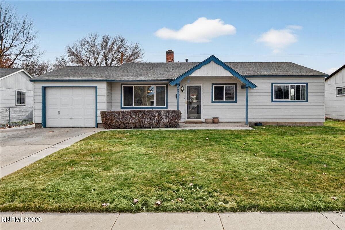 465 Richards Way — photo 1