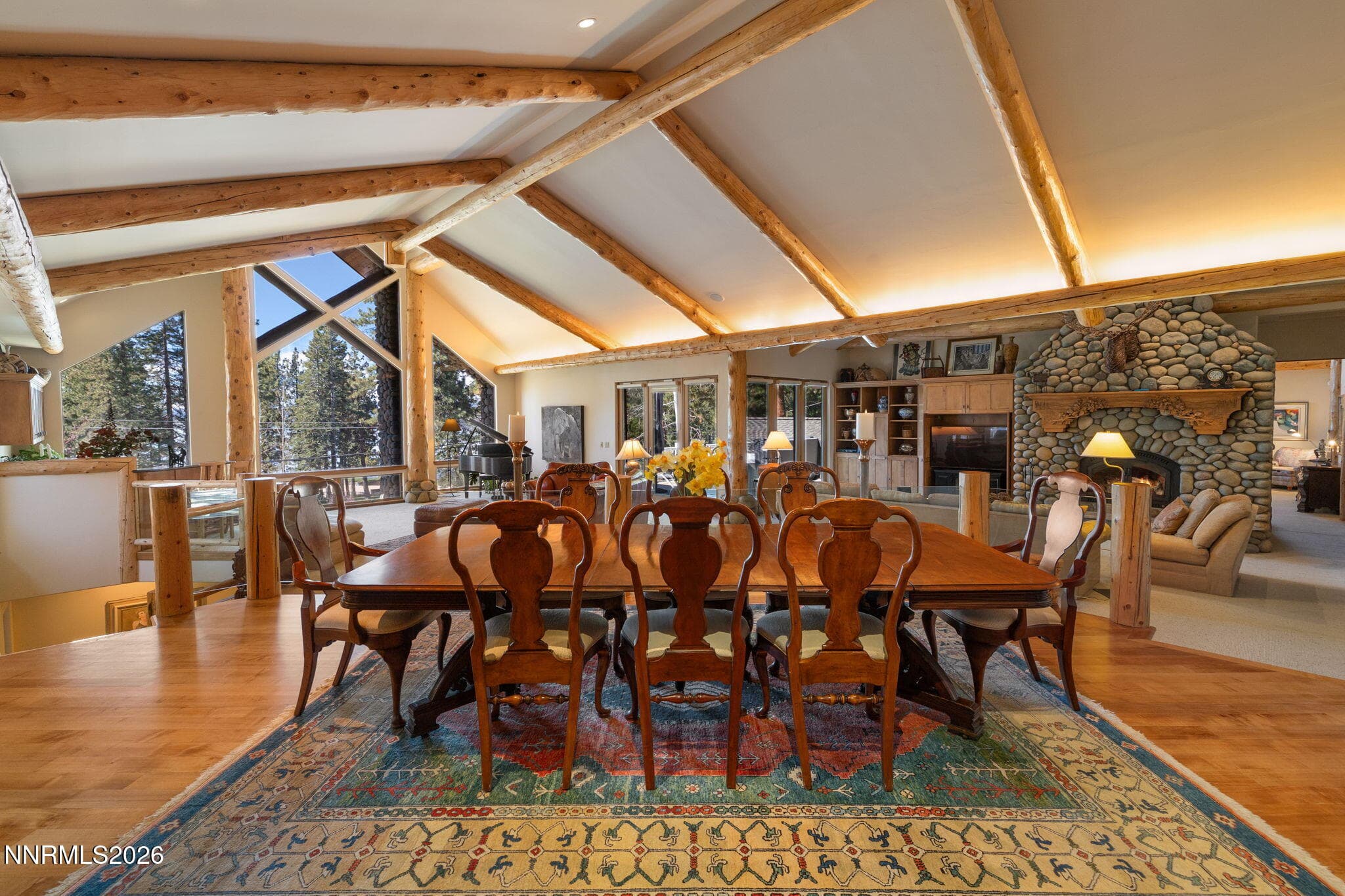 726 LAKESHORE BLVD - See more photos